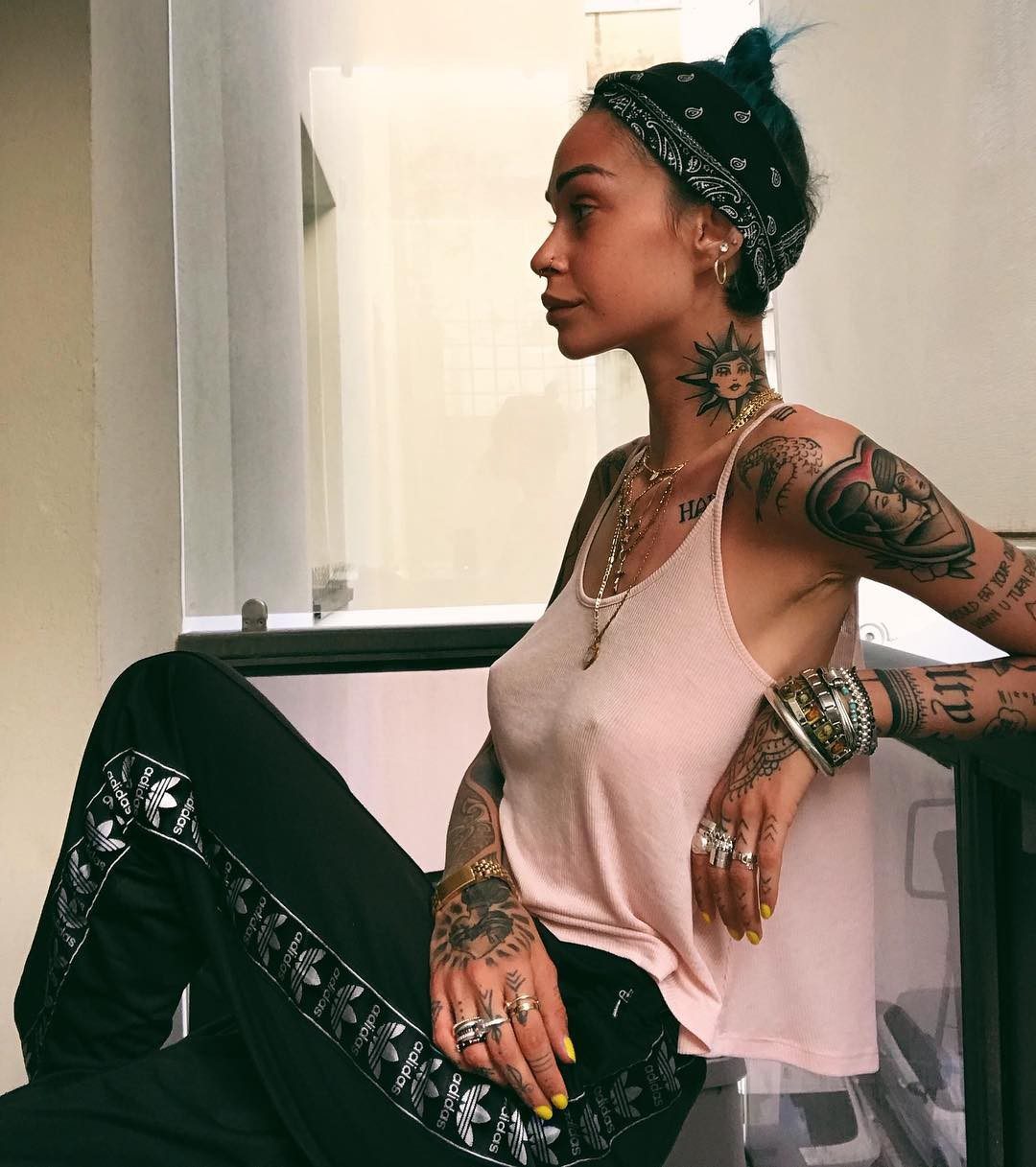 Valentina Dallari Sexy Tattooed Model Photos 011