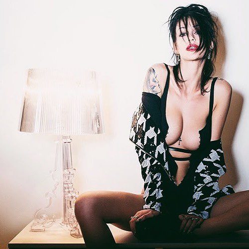 Valentina Dallari Sexy Tattooed Model Photos 012