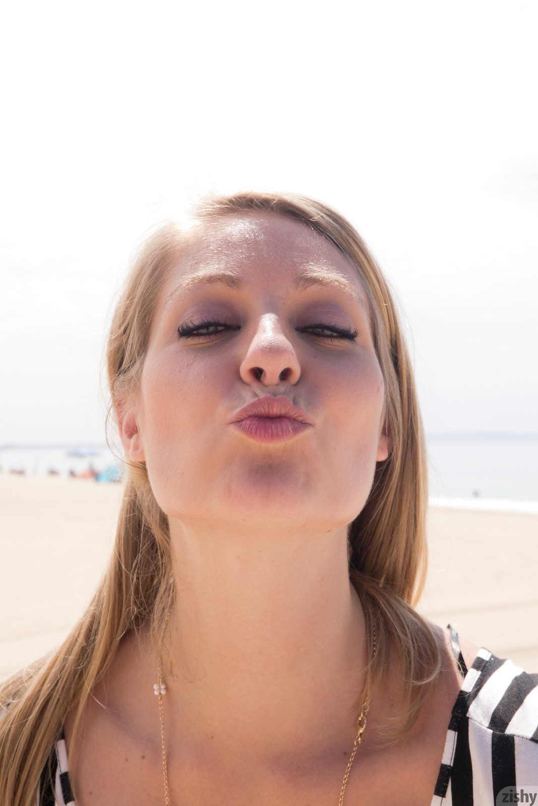 Veronica Weston Beach Officials Zishy (54)