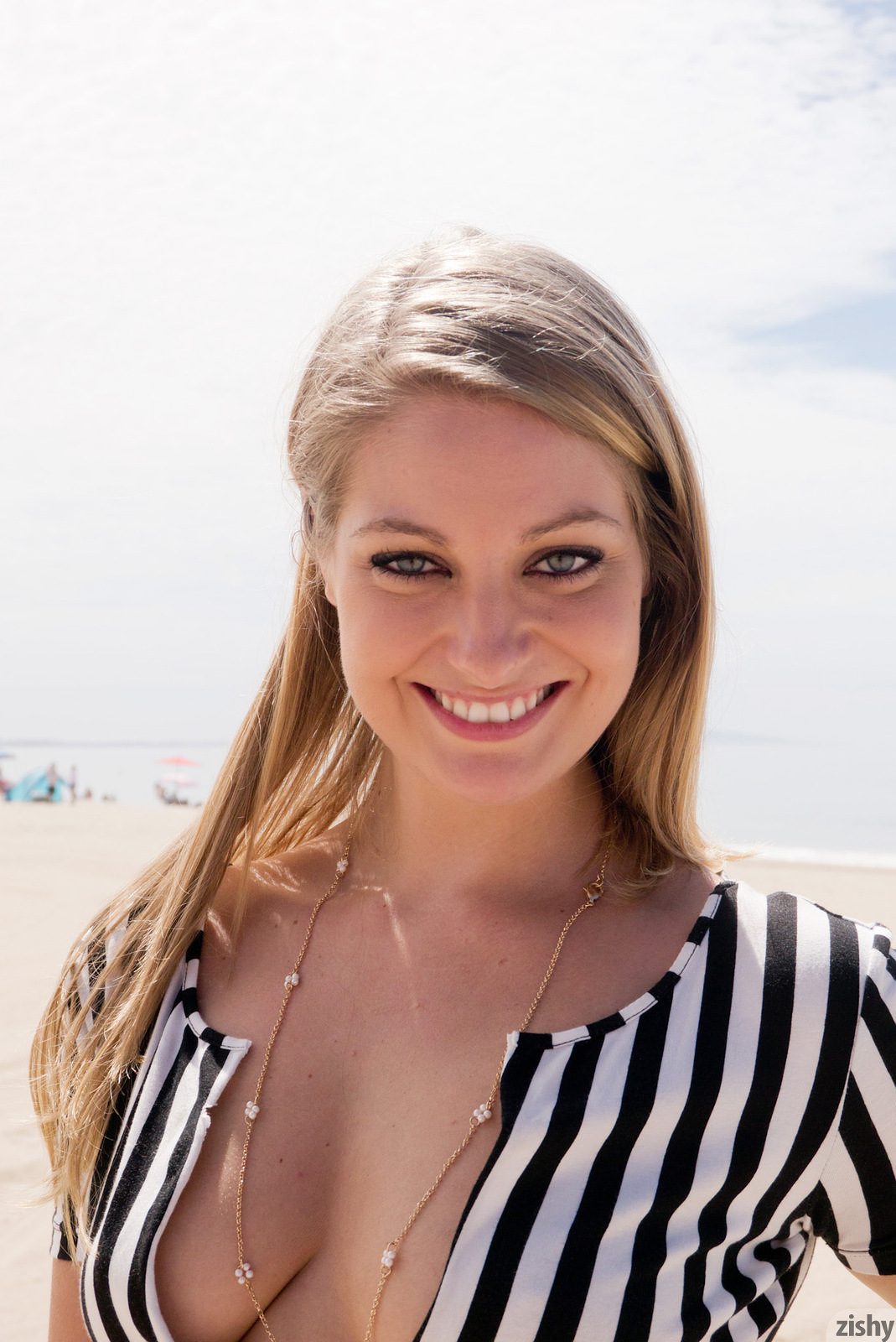 Veronica Weston Beach Officials Zishy (55)