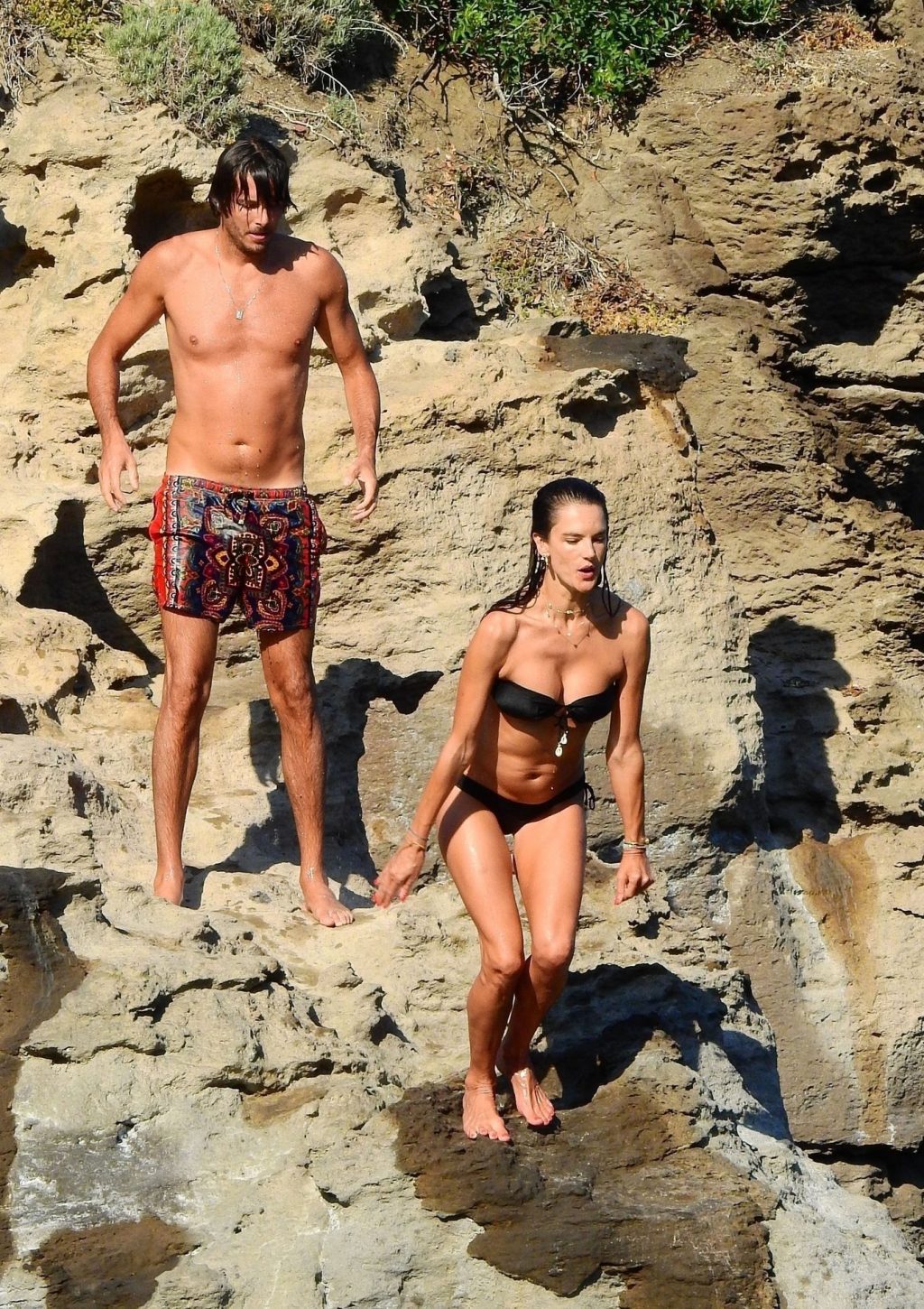 Alessandra Ambrosio Sexy Thefappeningblog Com 2 12 1024x1450