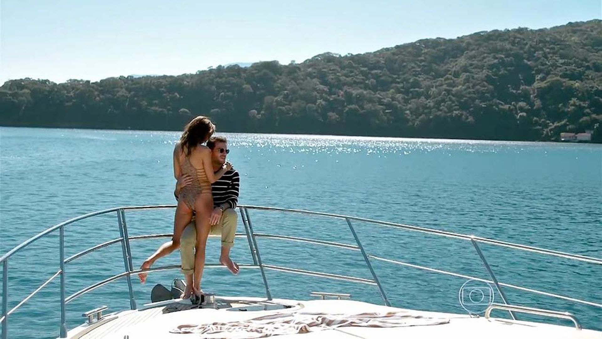 Alessandra Ambrosio Sexy – Verdades Secretas 002