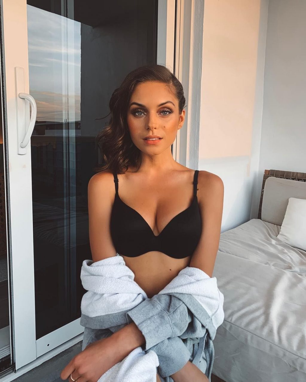 Alyssa Lynch Nude Sexy Thefappeningblog Com 152 1024x1279