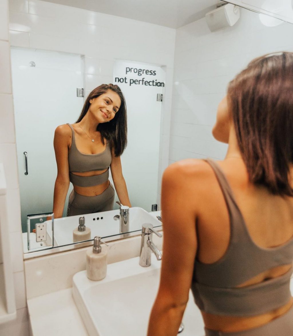 Alyssa Lynch Nude Sexy Thefappeningblog Com 185 1024x1173