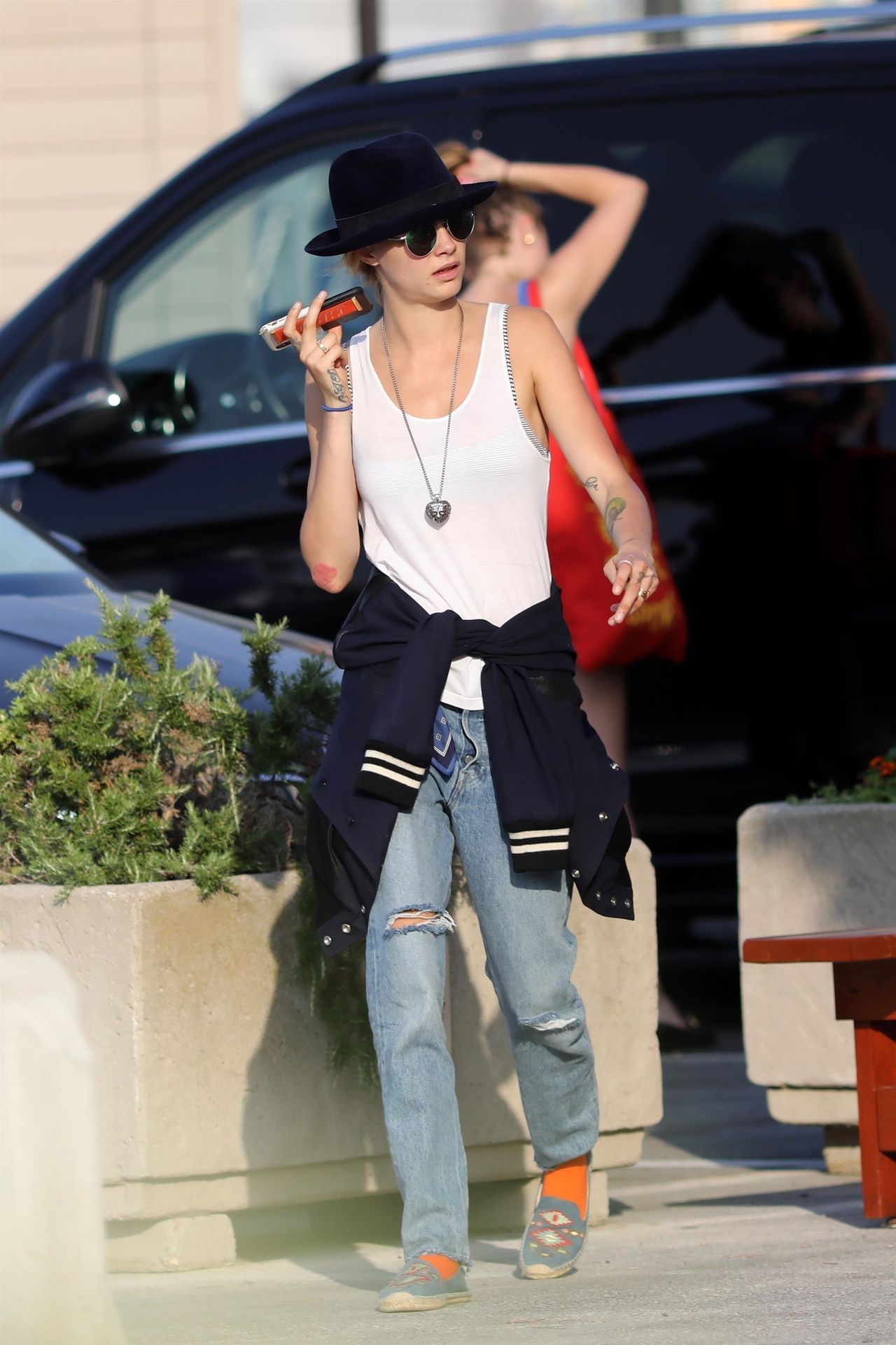 Cara Delevingne, Ashley Benson Hot (61 Photos) #thefappening018