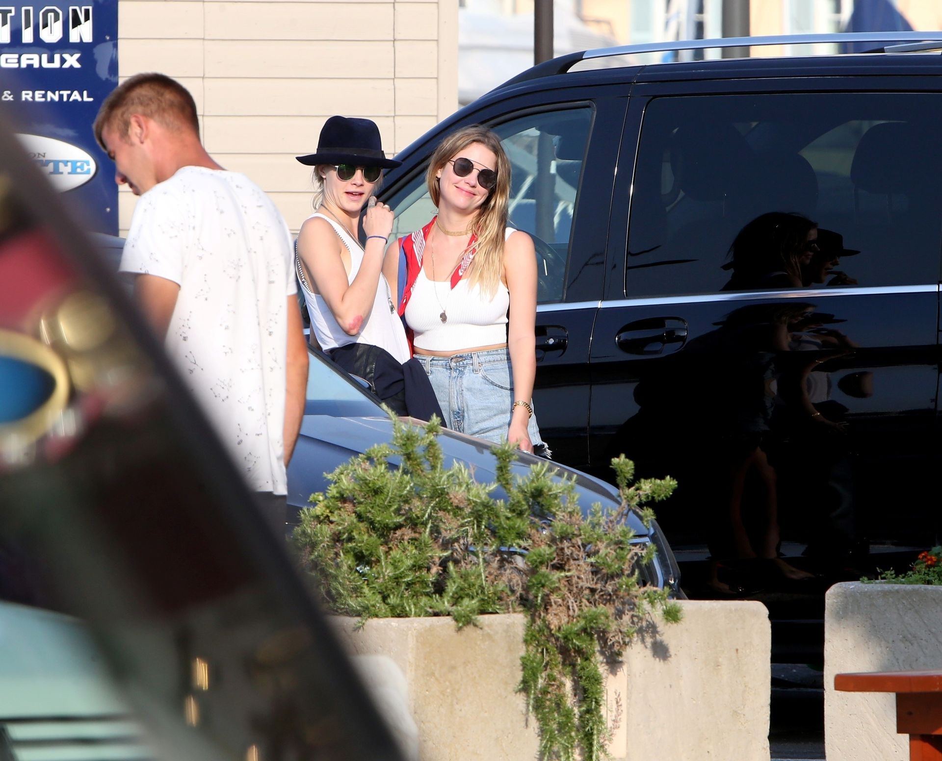 Cara Delevingne, Ashley Benson Hot (61 Photos) #thefappening047