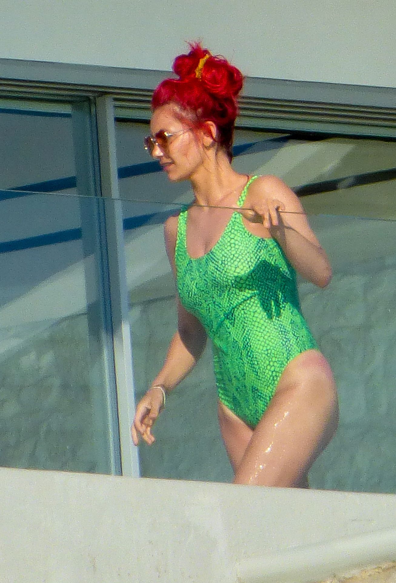 Dianne Buswell Sexy 008