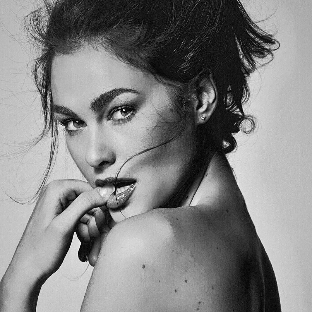 Francesca Sofia Novello Sexy & Topless (56 Photos) #thefappening025