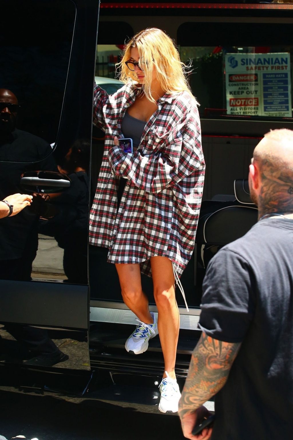 Hailey Bieber Sexy Thefappeningblog Com 8 2 1024x1536