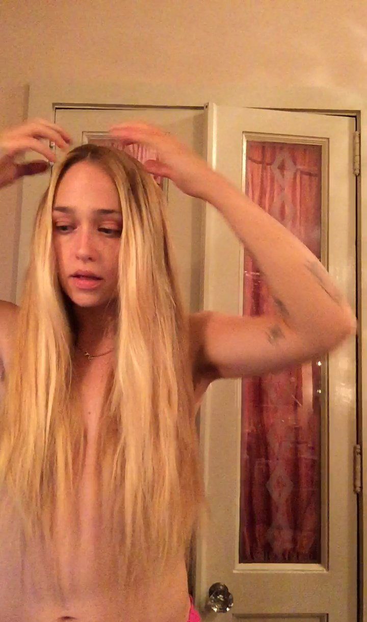 Jemima Kirke Nude Topless The Fappening 2019 Leaked Photos Thefappenin 003