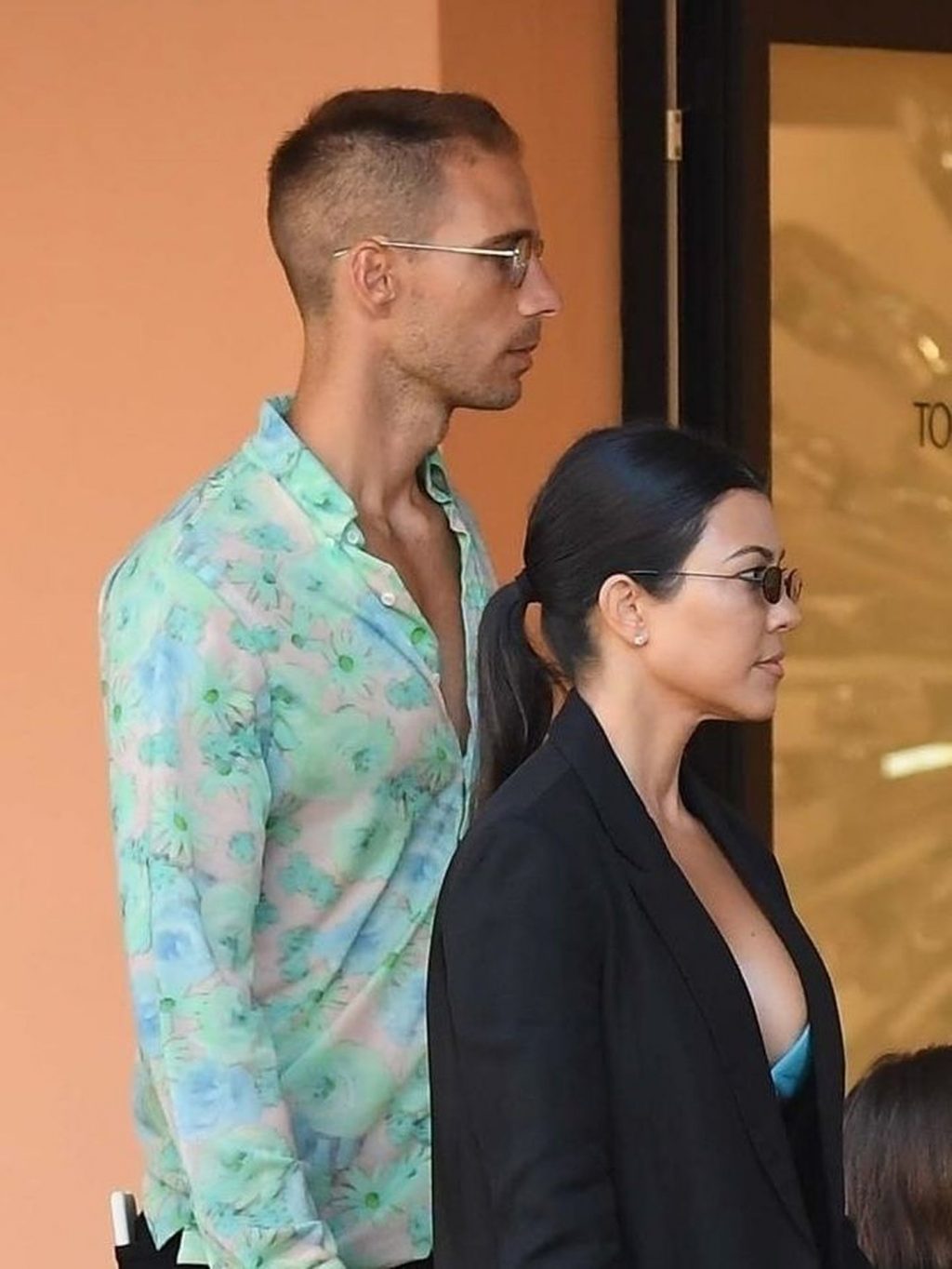 Kourtney Kardashian Sexy Thefappeningblog Com 10 2 1024x1364