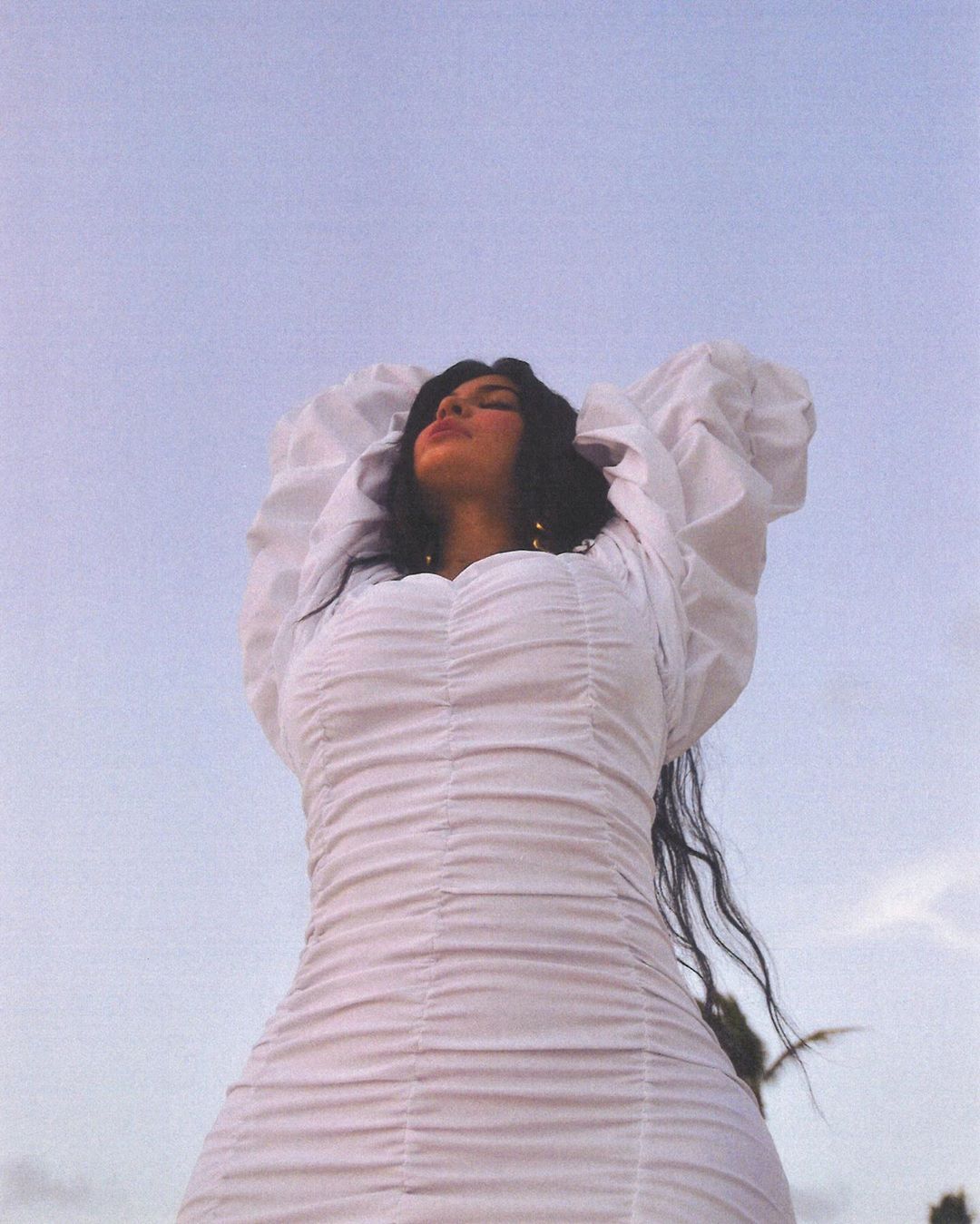 Kylie Jenner Sexy 012