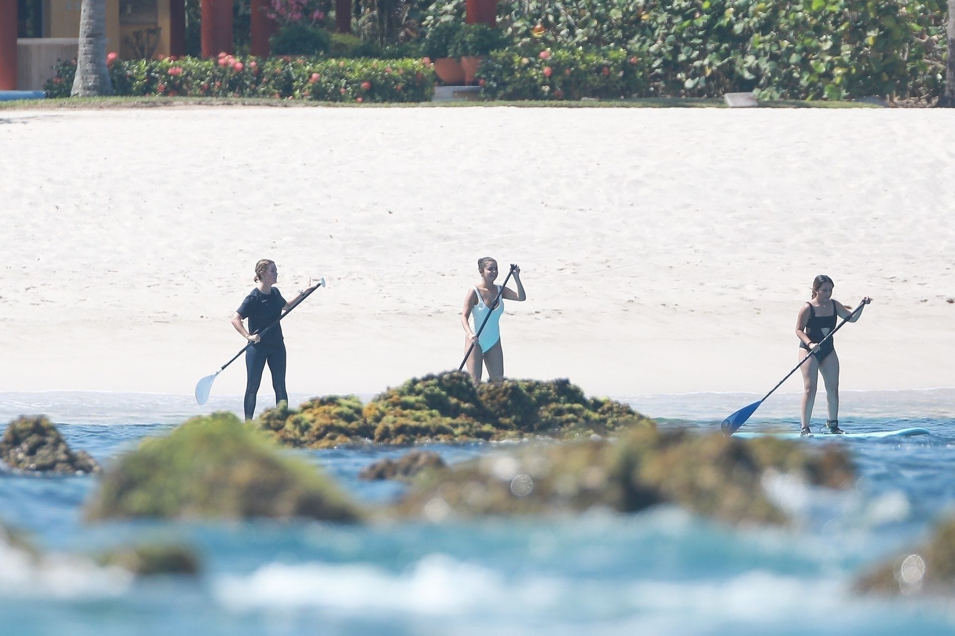 Selena Gomez Sexy (63 Photos) #thefappening020