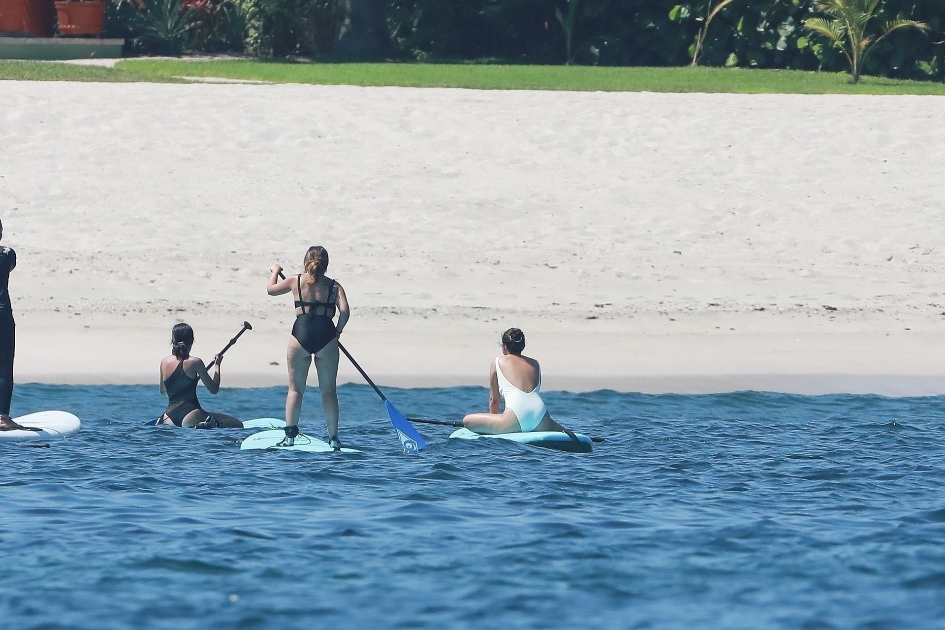 Selena Gomez Sexy (63 Photos) #thefappening027