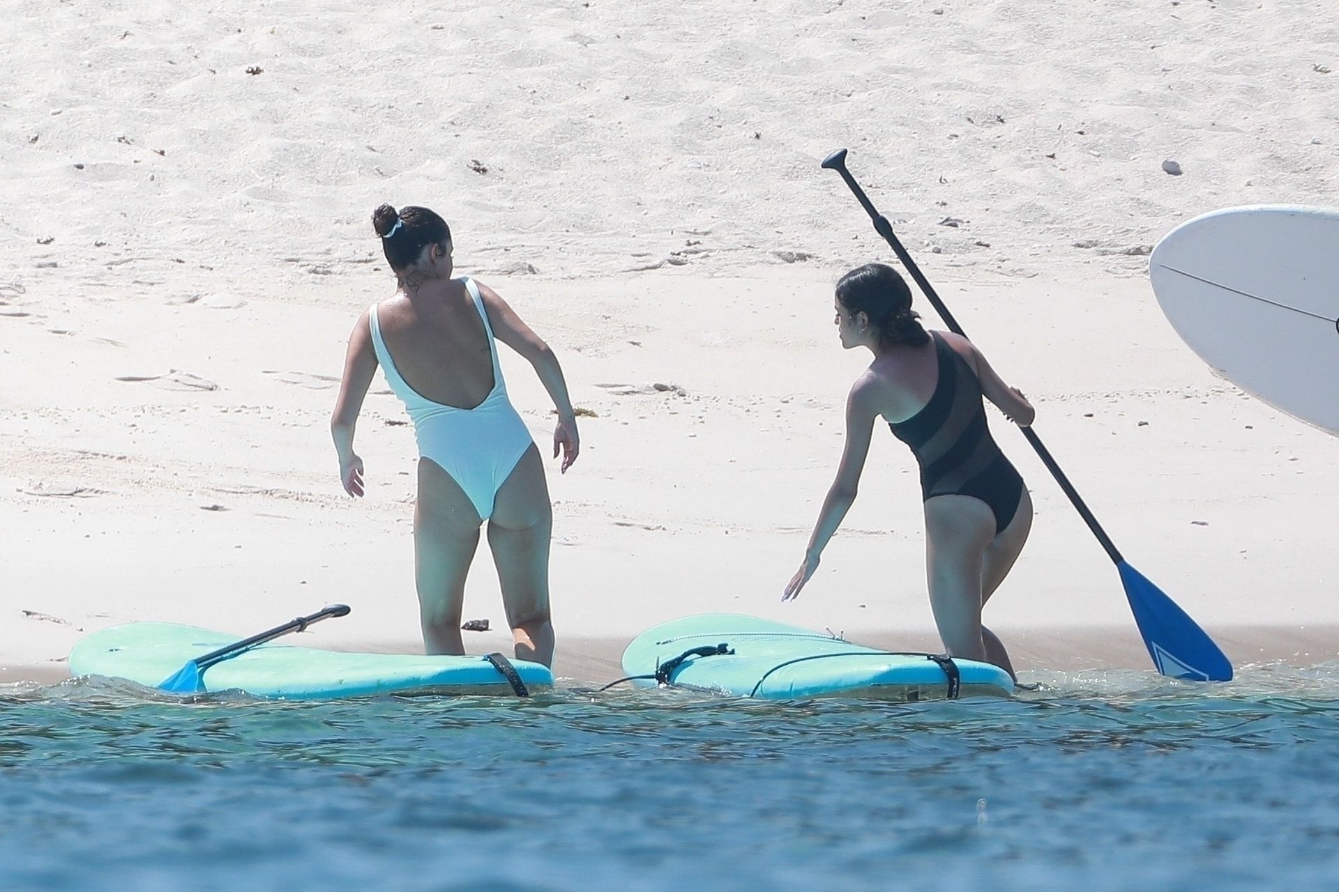 Selena Gomez Sexy (63 Photos) #thefappening037