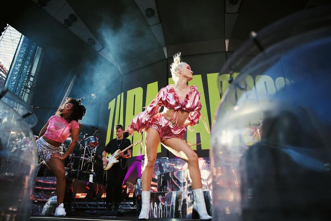 Zara Larsson Sexy 120