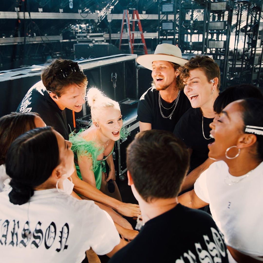 Zara Larsson Sexy 071