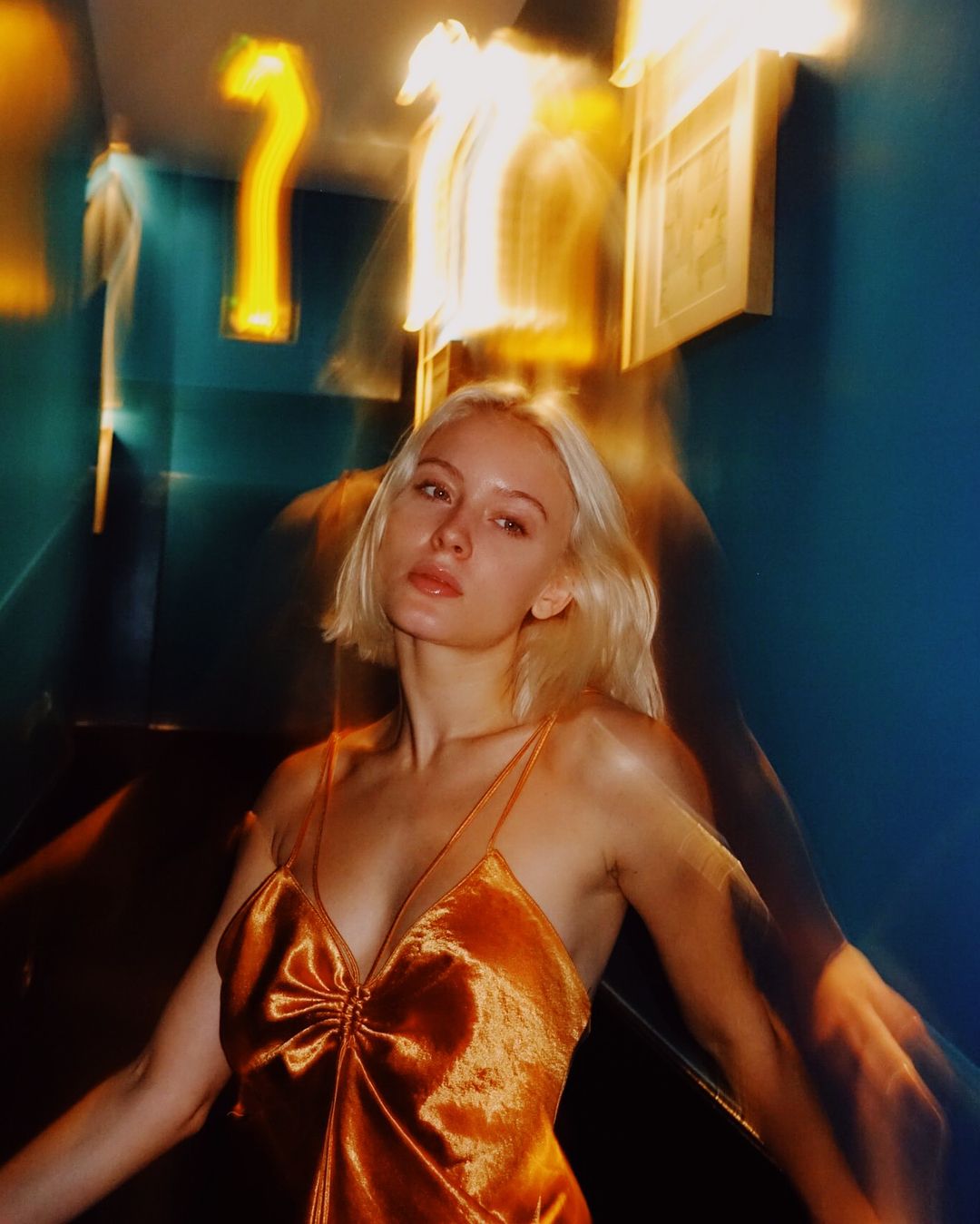 Zara Larsson Sexy 091