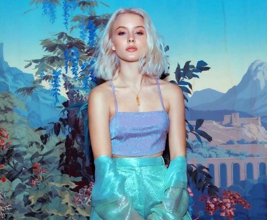 Zara Larsson Sexy 099