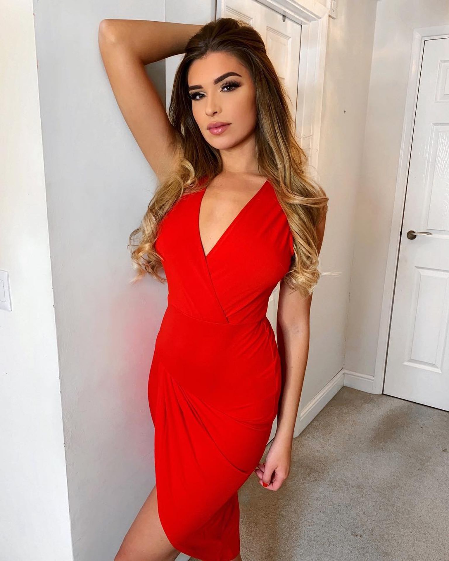 Zara Mcdermott Sexy 115