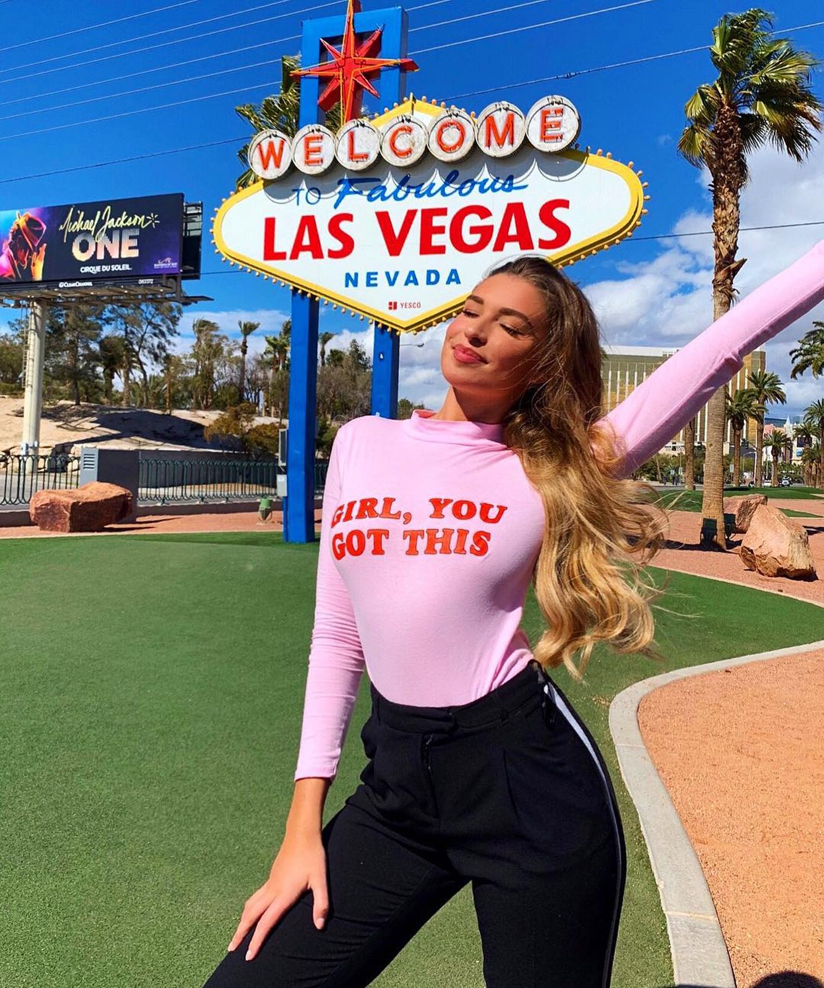 Zara Mcdermott Sexy 018