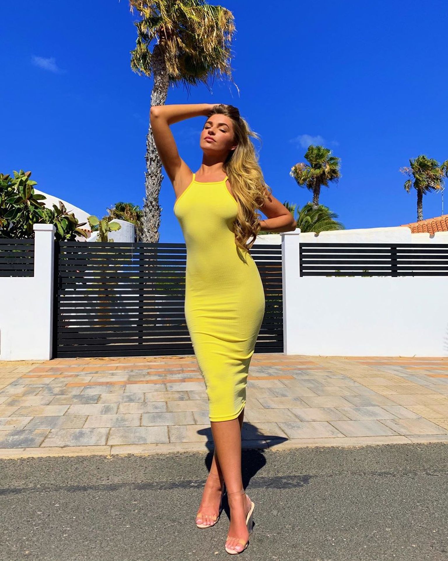 Zara Mcdermott Sexy 057