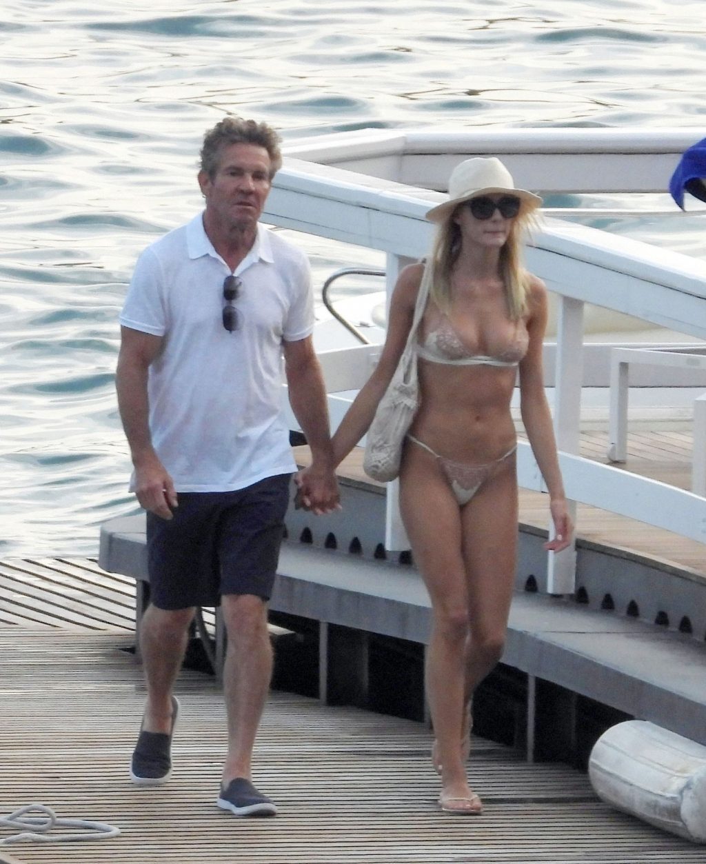 Laura Savoie Sexy Thefappeningblog Com 4 1024x1253