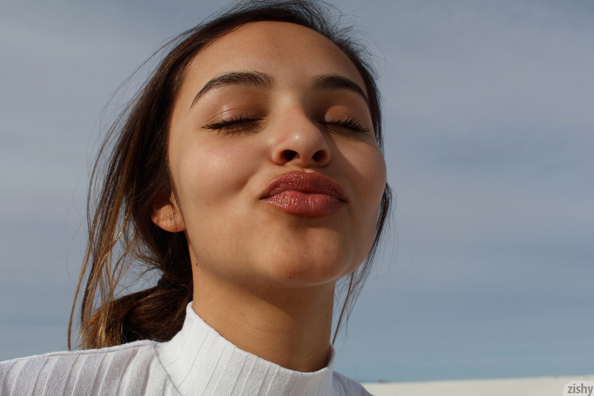 Alejandra Cobos White Sands I Zishy (24)