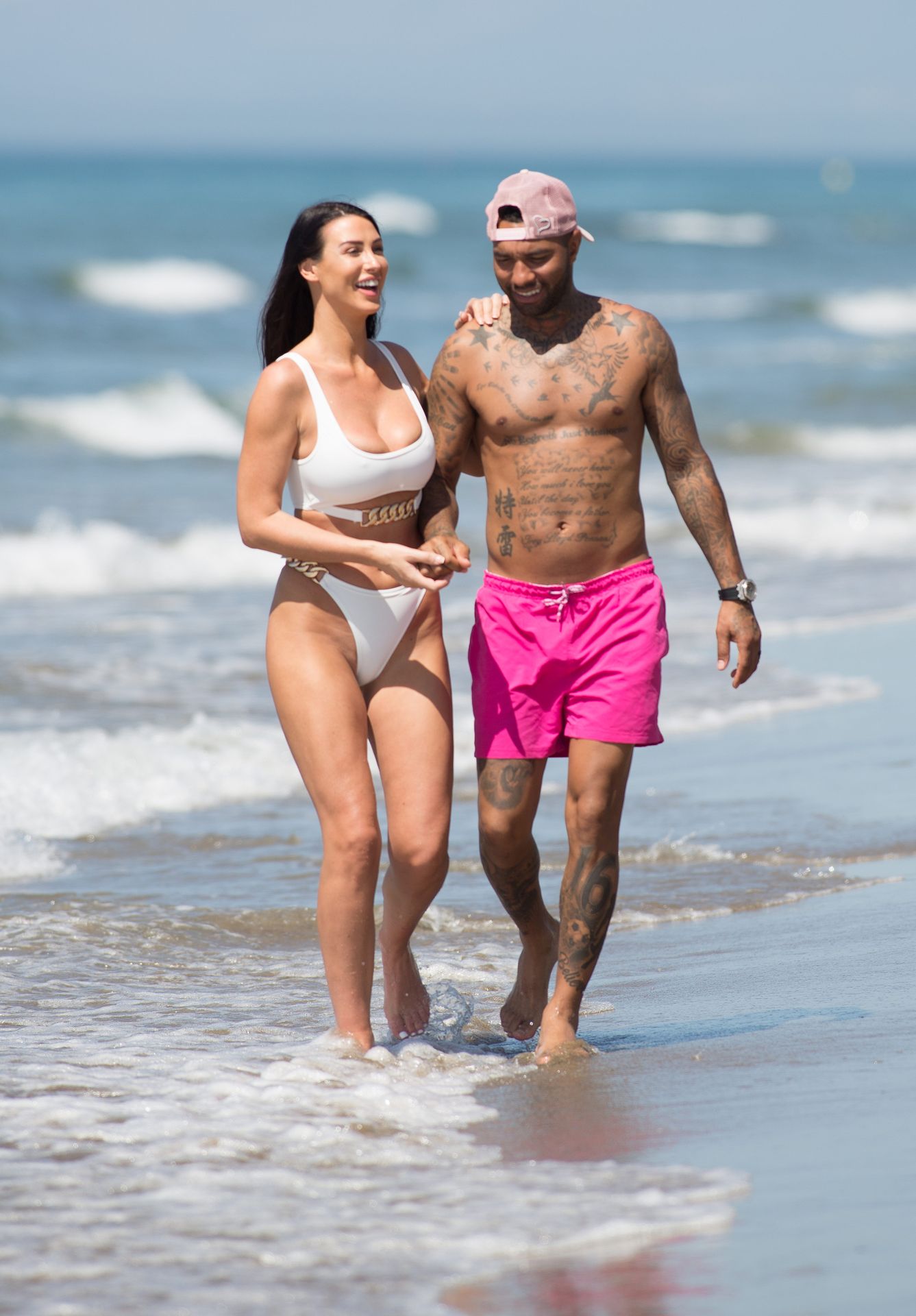 Alice Goodwin Sexy 003