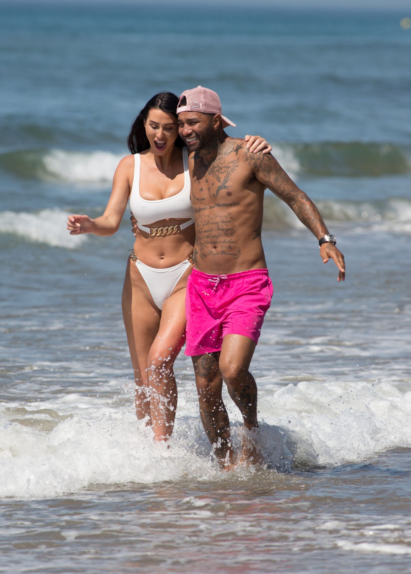 Alice Goodwin Sexy 009