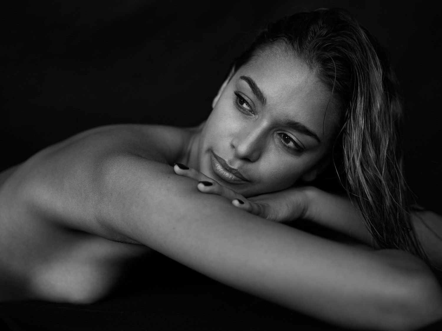 April Love Geary Nude & Sexy 024