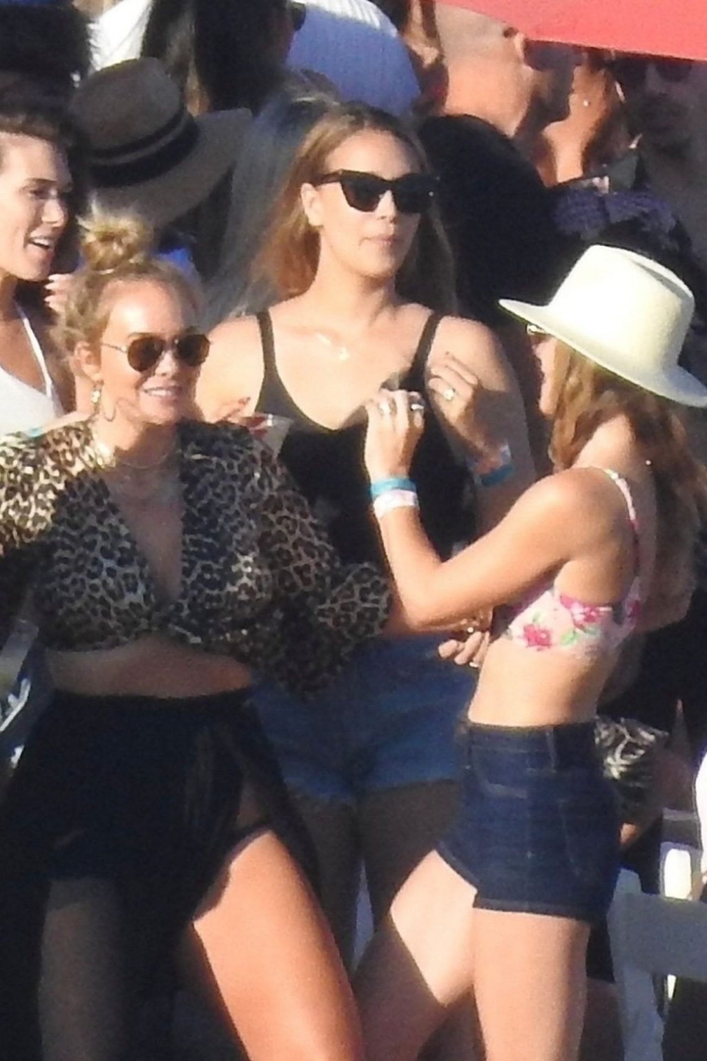 April Love Geary Sexy Thefappeningblog Com 22 1024x1536