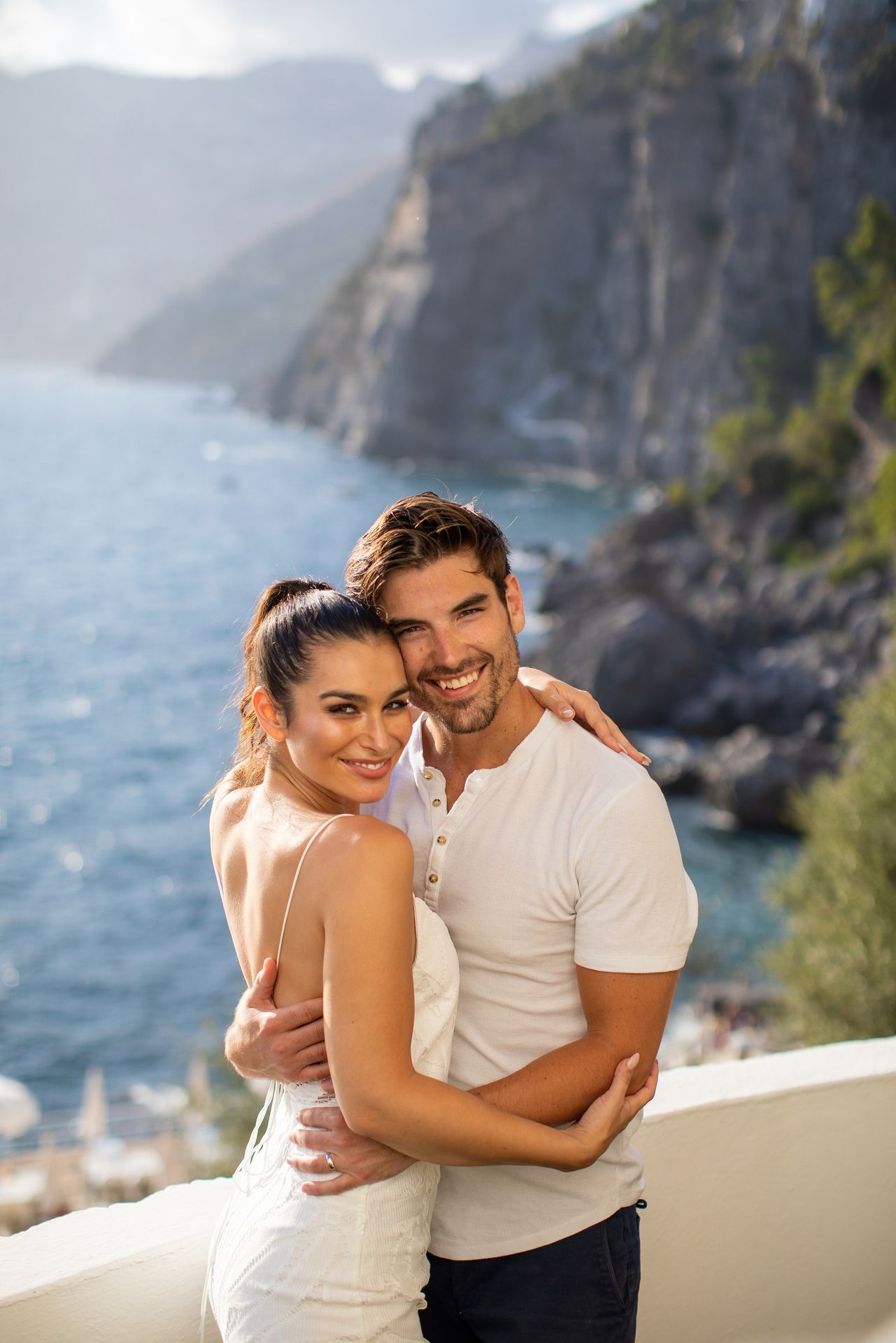 Ashley Iaconetti Sexy (001