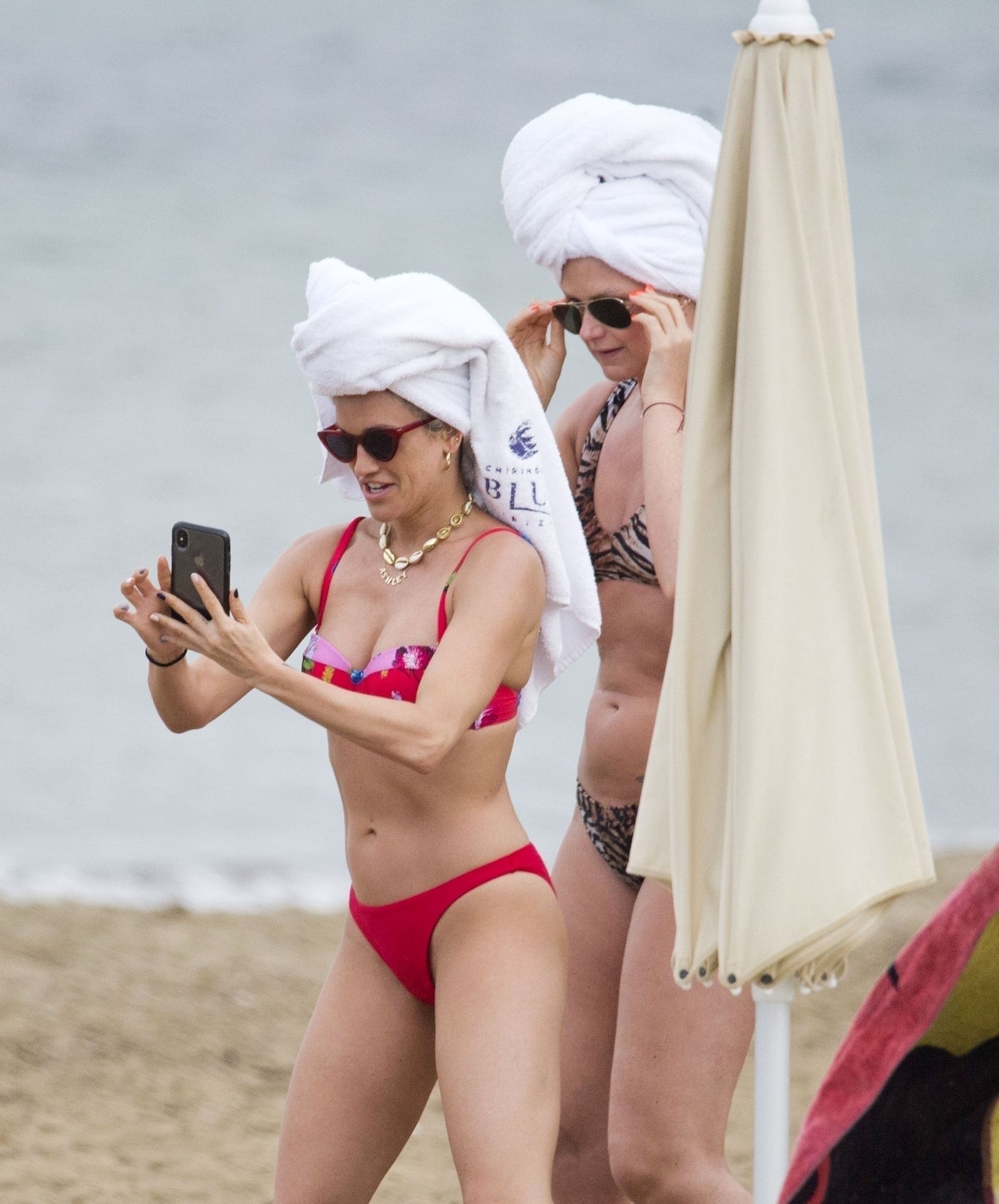 Ashley Roberts Sexy 019