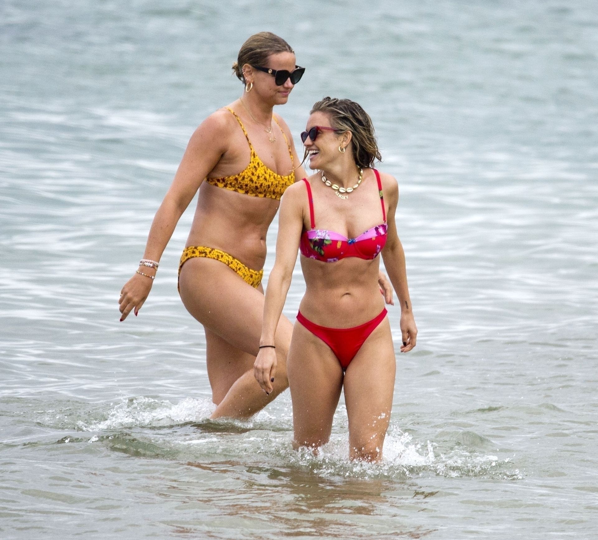 Ashley Roberts Sexy 031