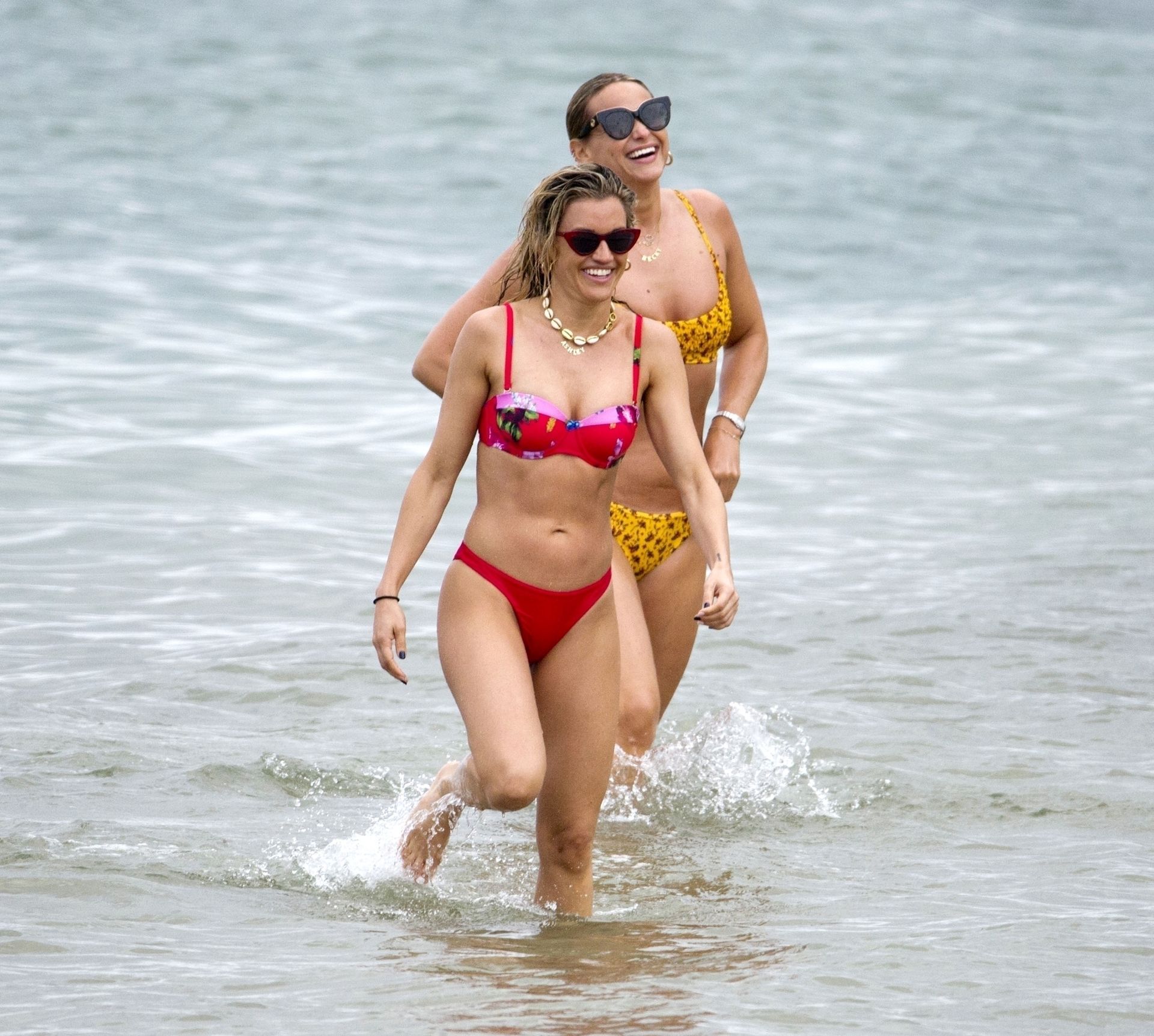 Ashley Roberts Sexy 032