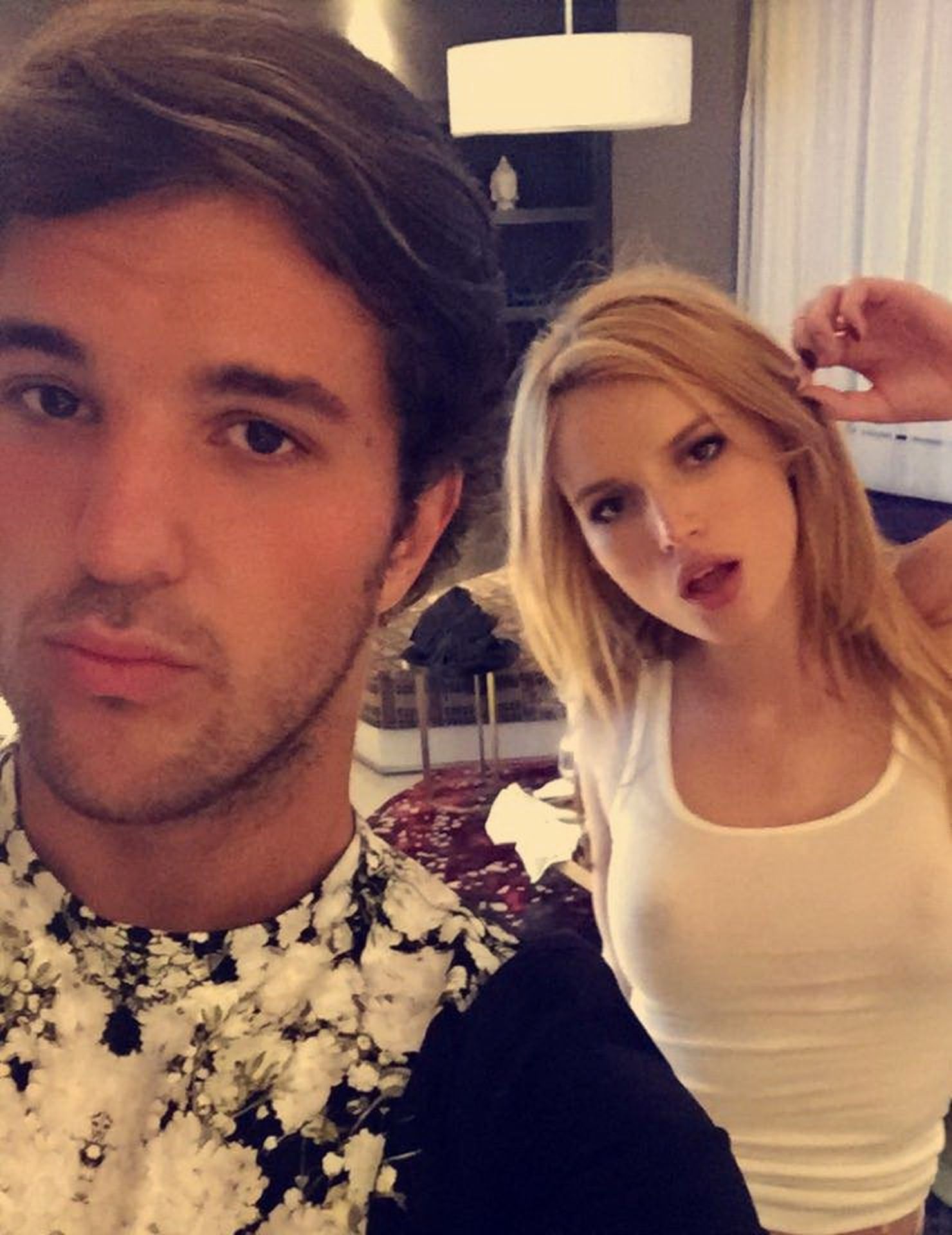 Bella Thorne Nude Ultimate Collection 053