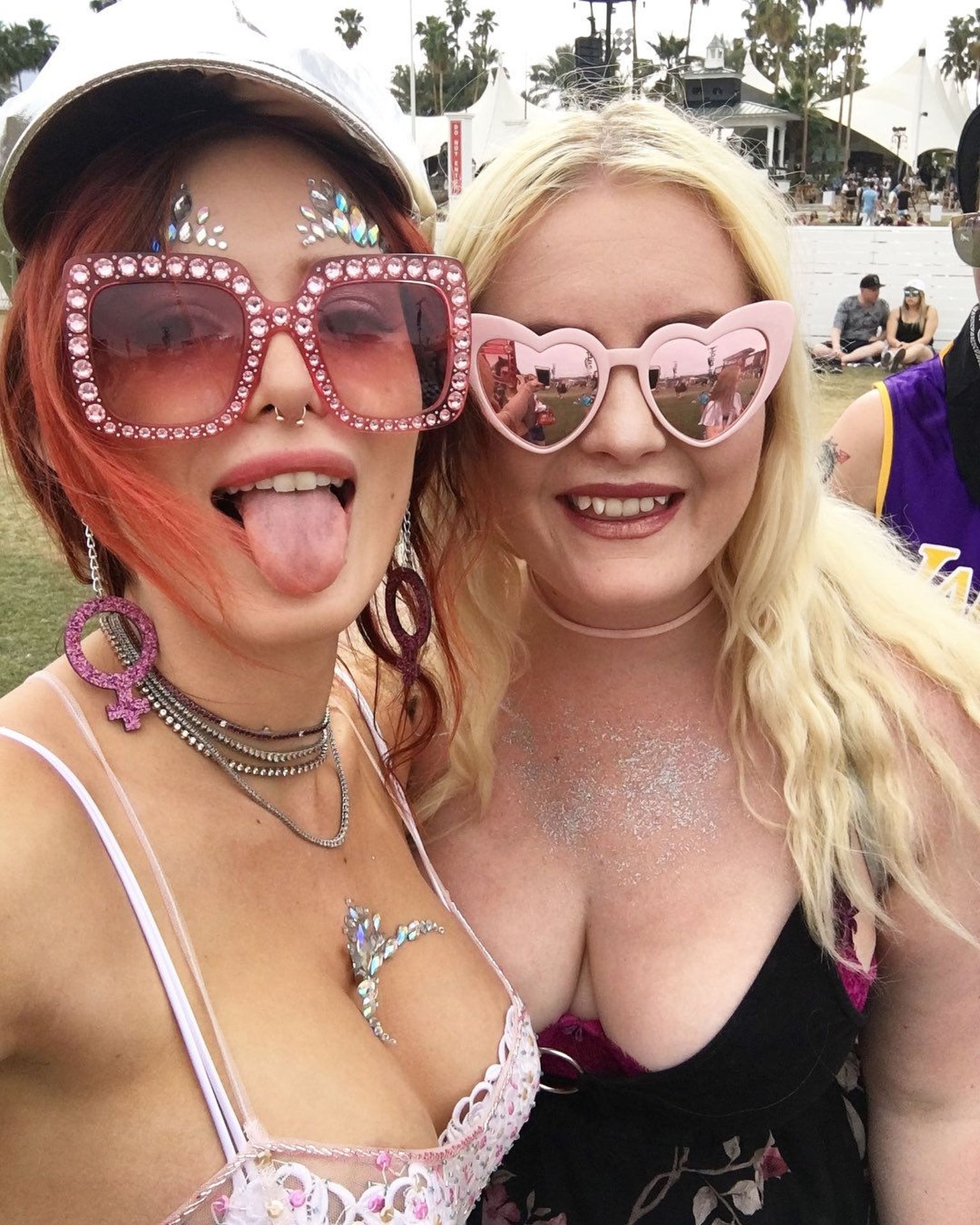 Bella Thorne Nude Ultimate Collection 009