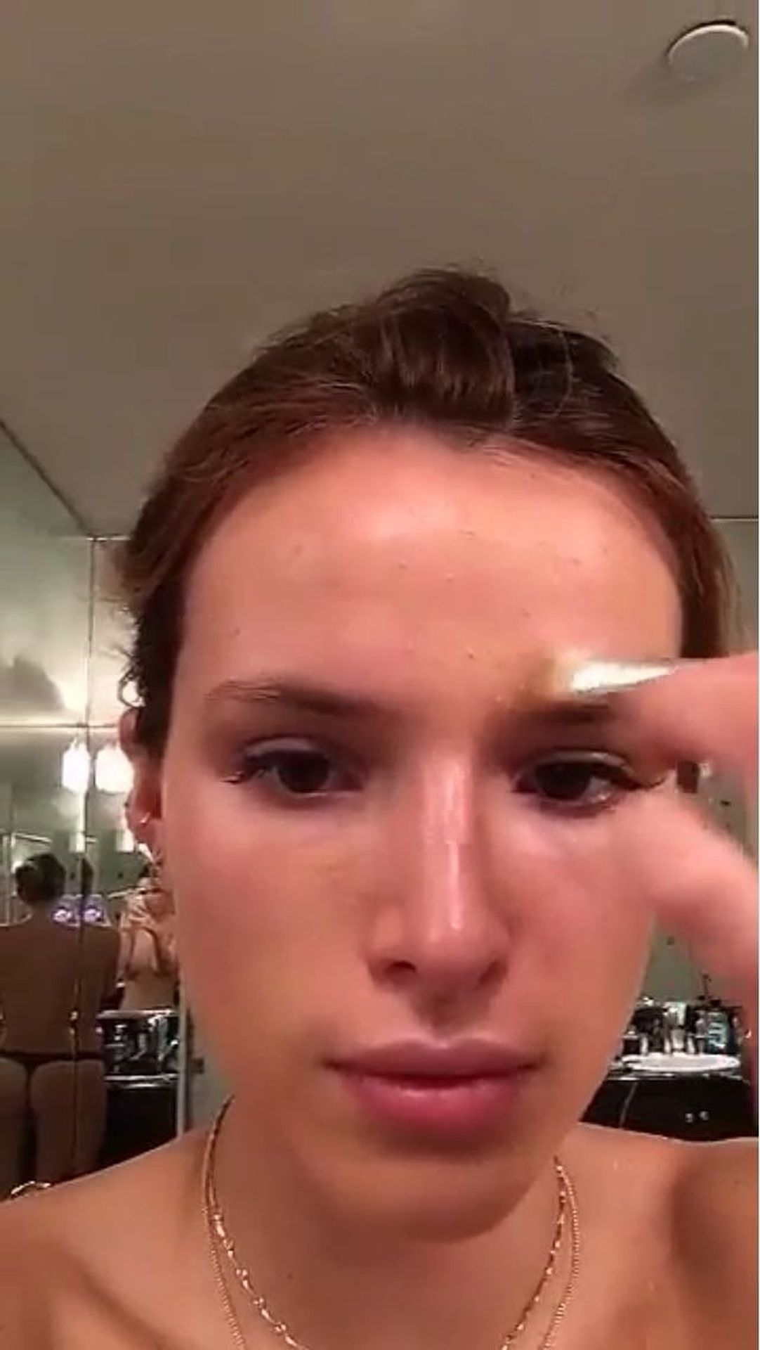 Bella Thorne Nude Ultimate Collection 082