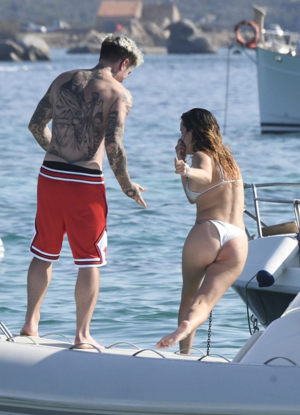 Bella Thorne Sexy Thefappeningblog Com 76 1 1024x1418