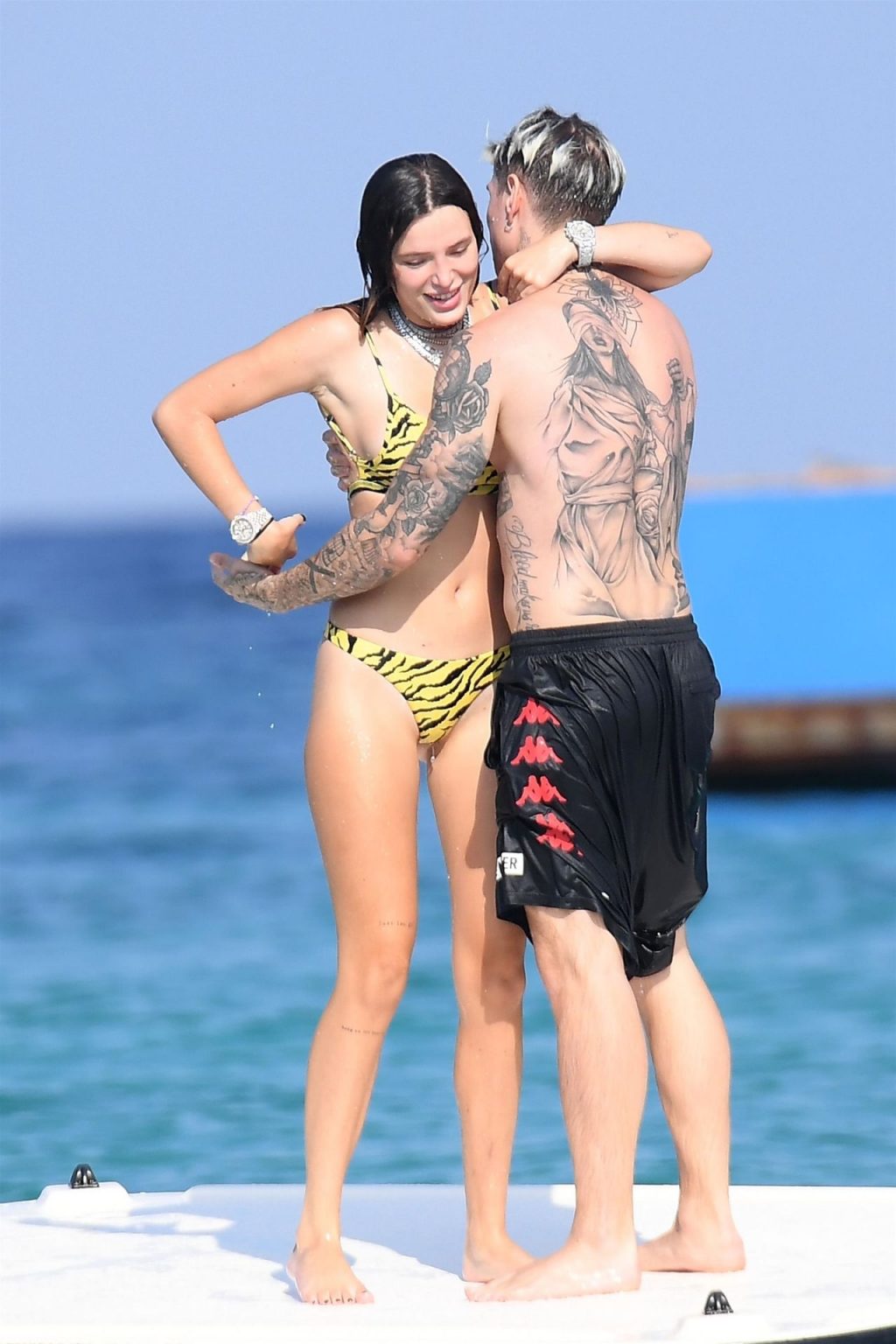 Bella Thorne Sexy Thefappeningblog Com 6 6 1024x1536