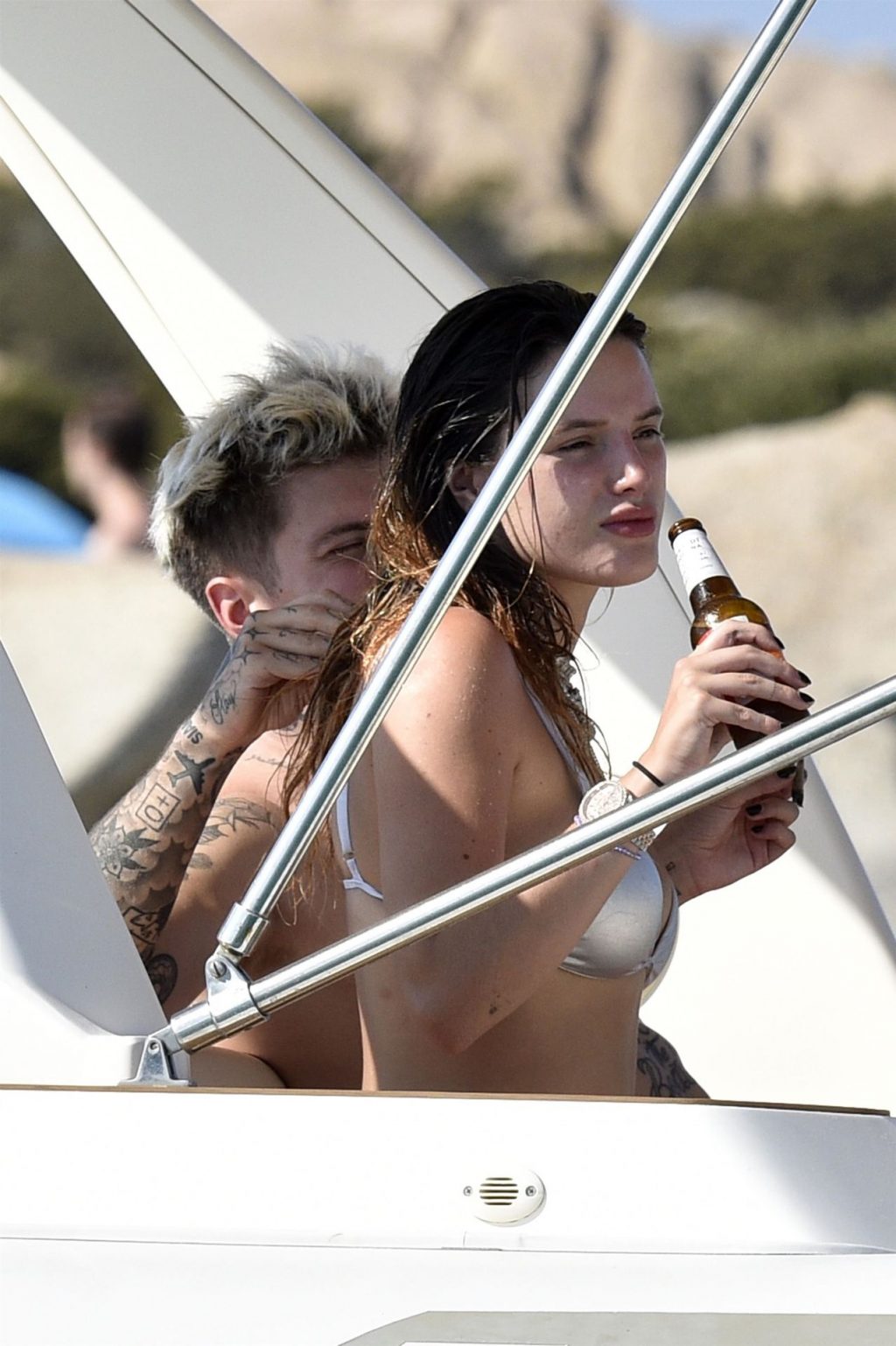 Bella Thorne Sexy Thefappeningblog Com 22 2 1024x1538