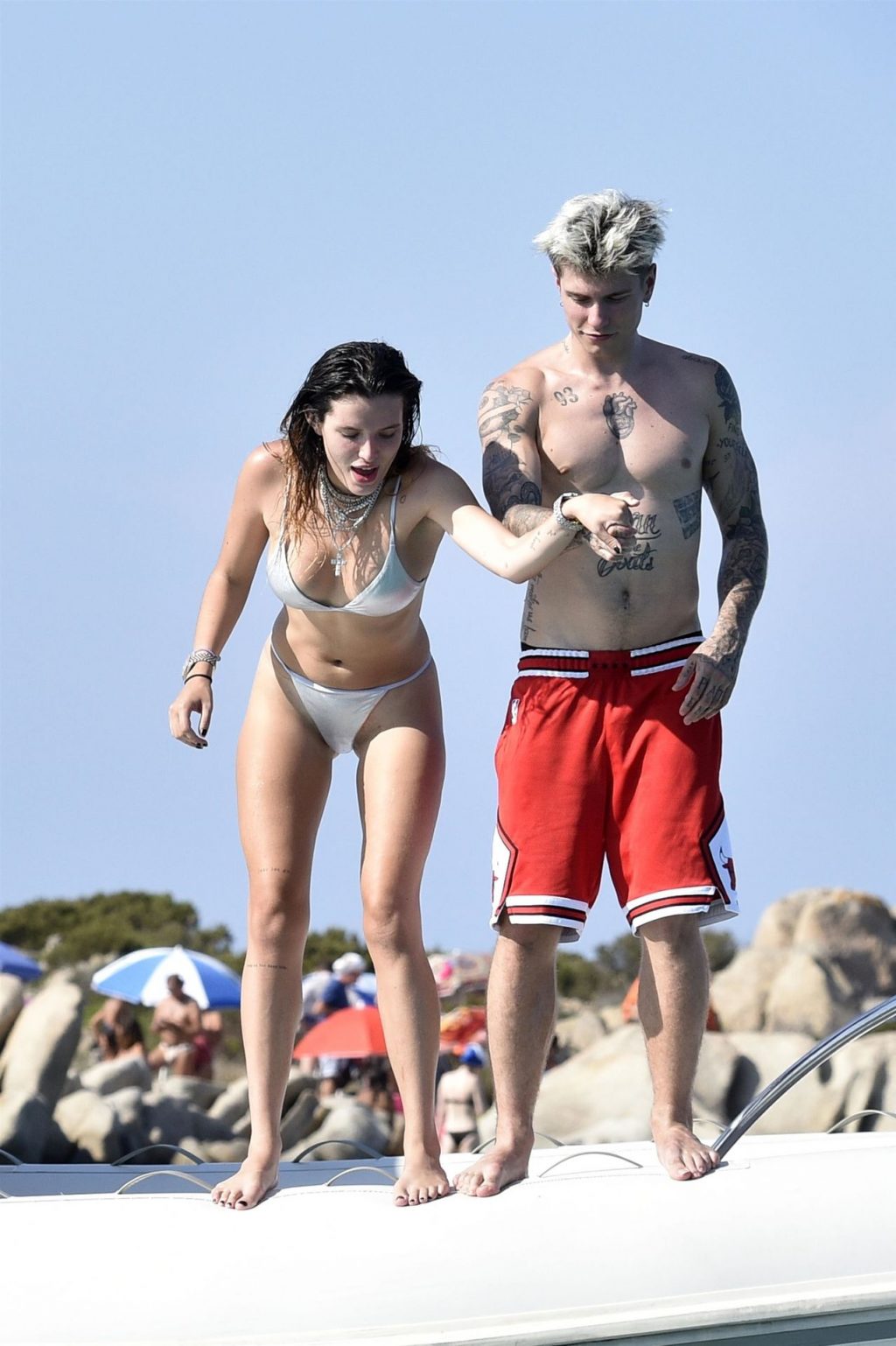 Bella Thorne Sexy Thefappeningblog Com 8 4 1024x1538