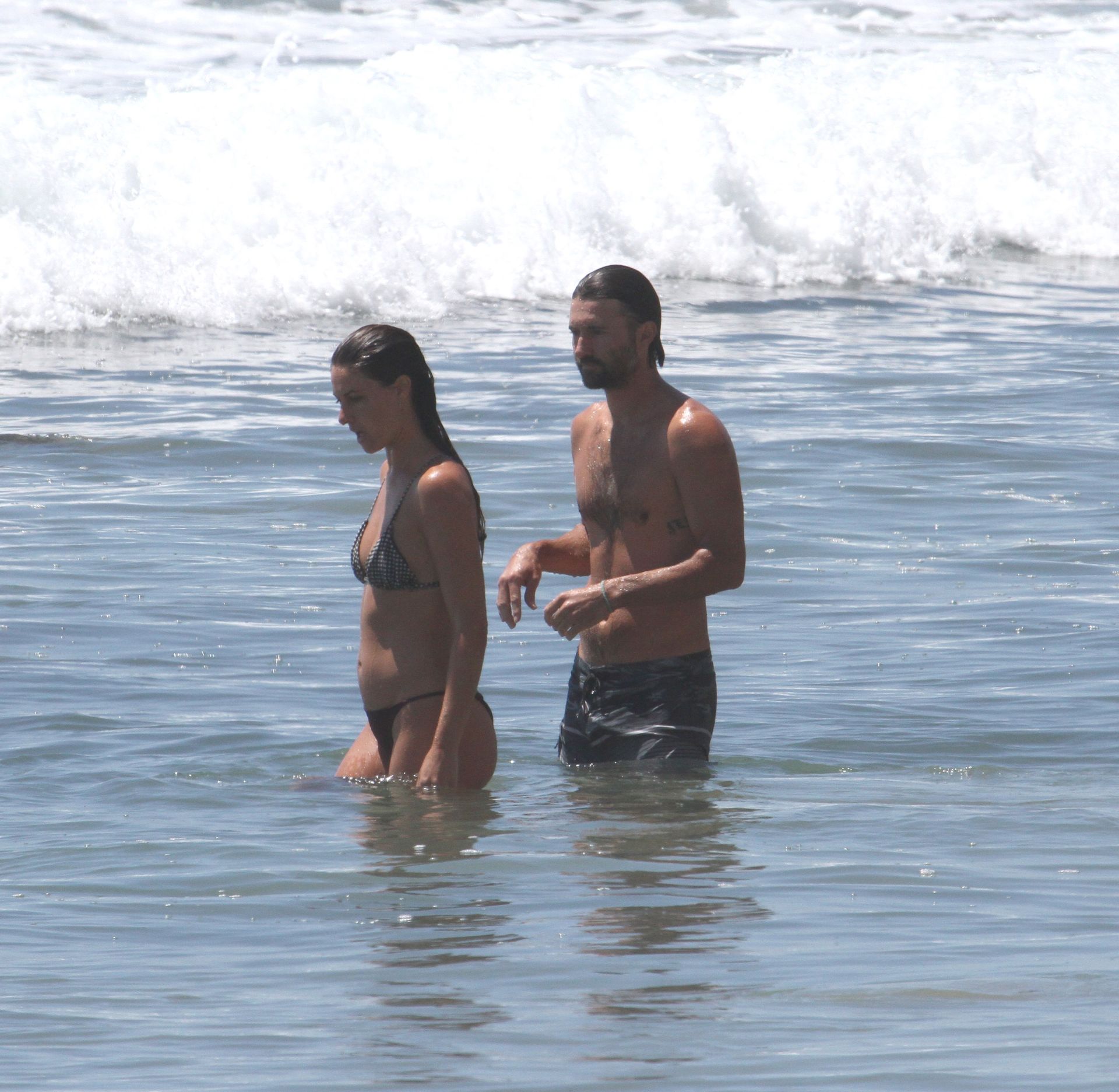 Cayley Stoker Sexy 003