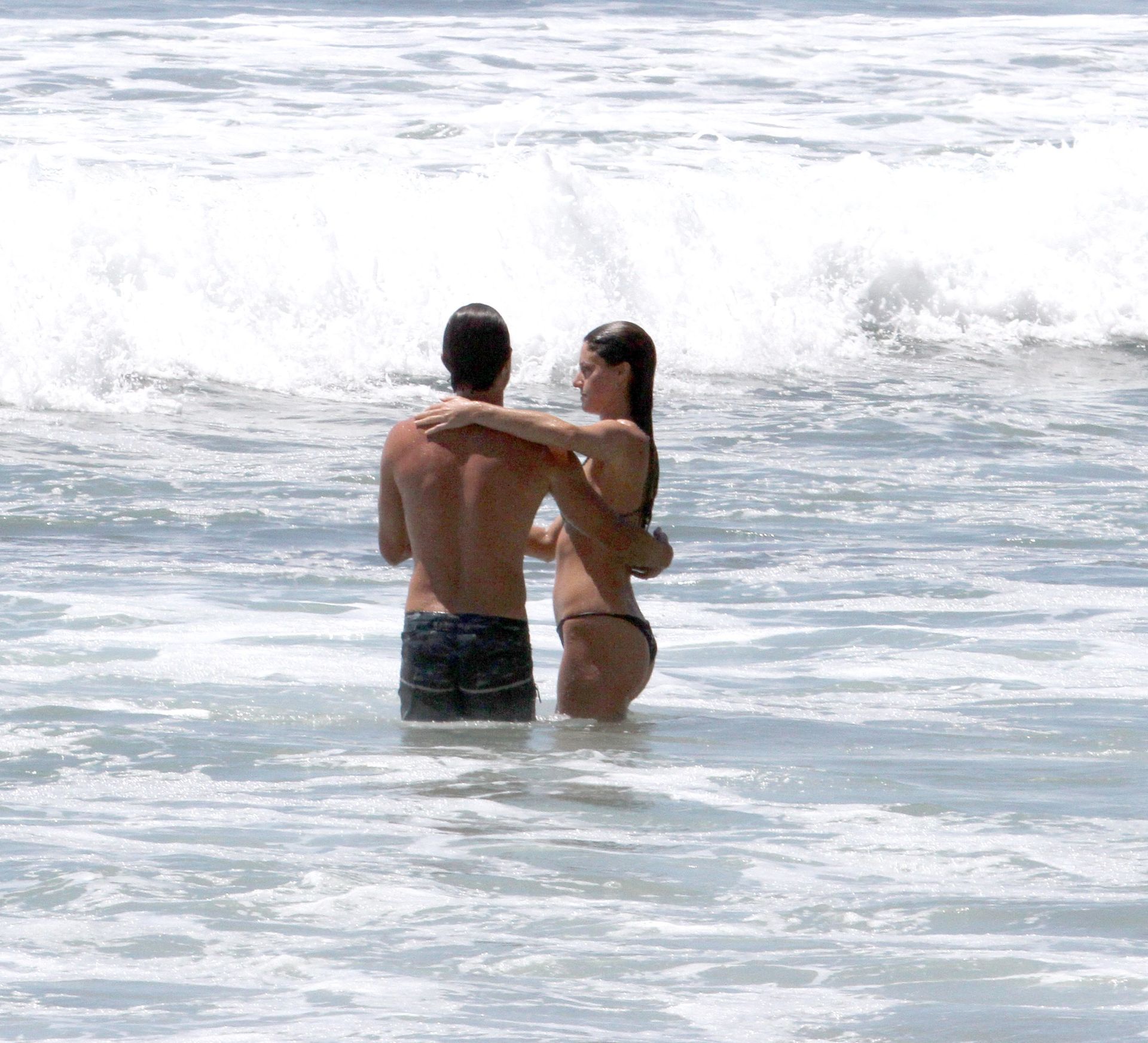 Cayley Stoker Sexy 004