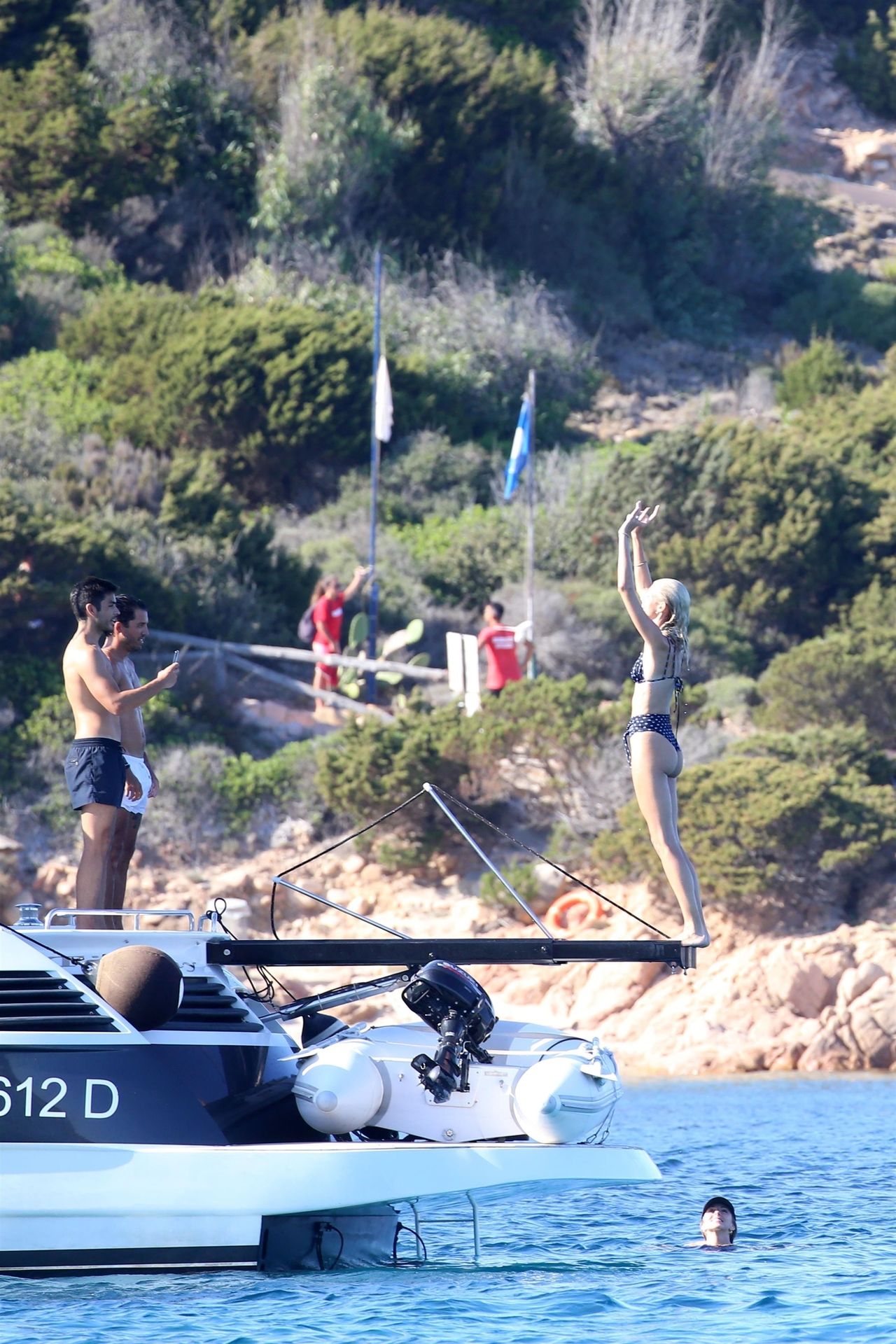 Devon Windsor Sexy 026