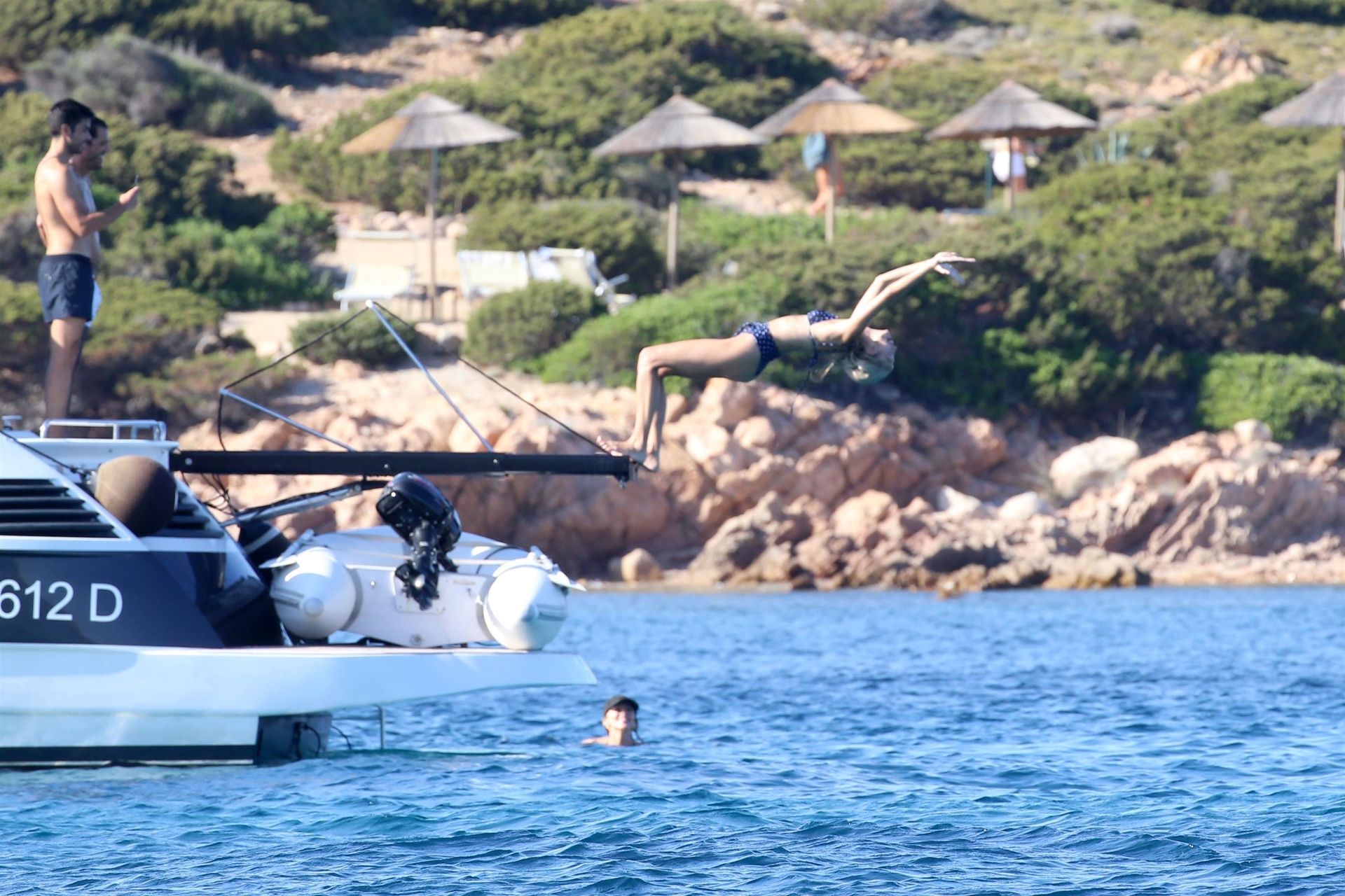 Devon Windsor Sexy 028