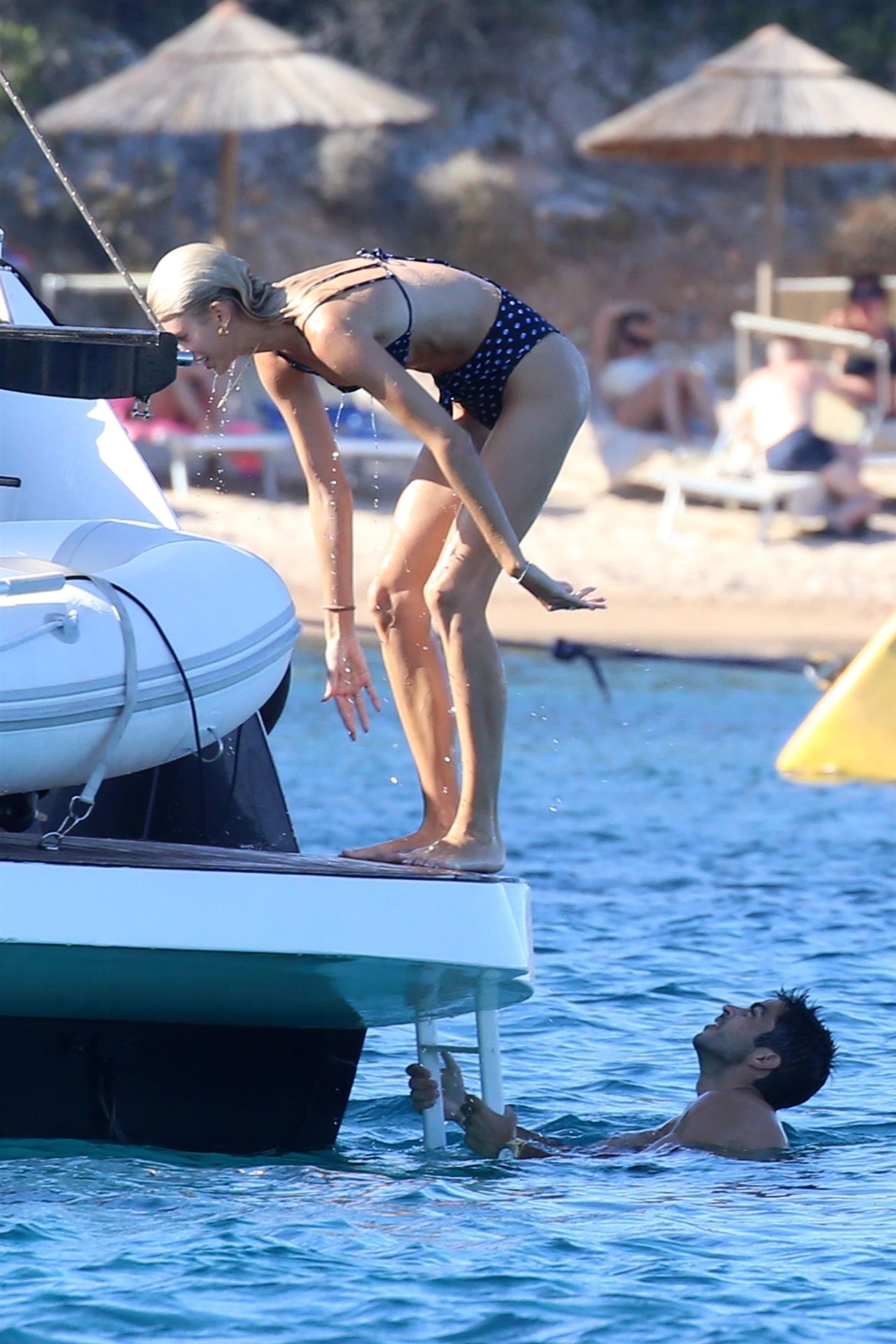 Devon Windsor Sexy 031