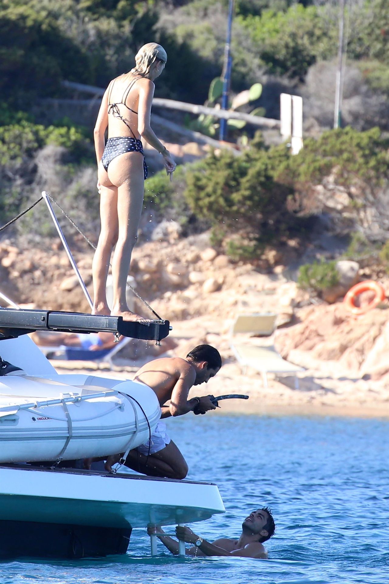 Devon Windsor Sexy 036