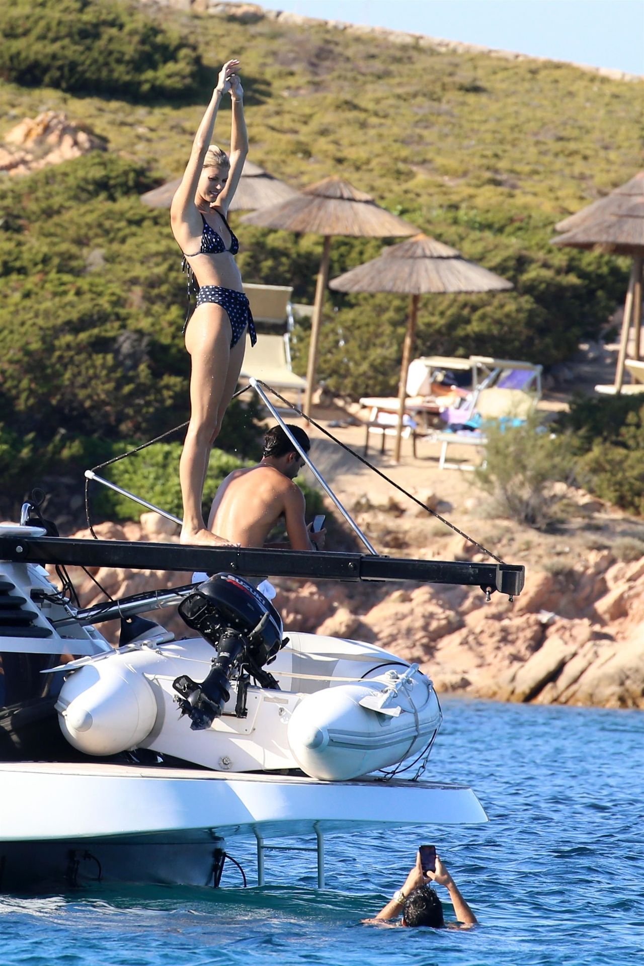 Devon Windsor Sexy 039